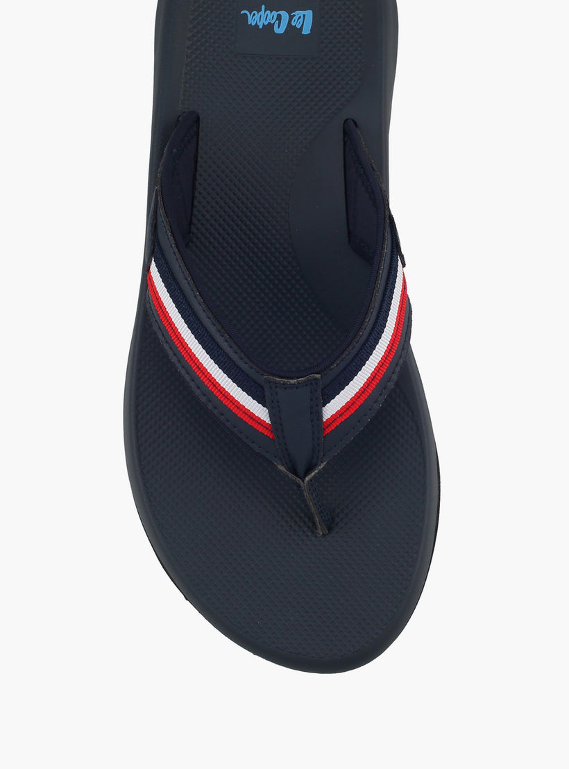 شبشب فليب فلوب مقلم للرجال من لي كوبر-men-shoes-flipflopsandslides-image-3