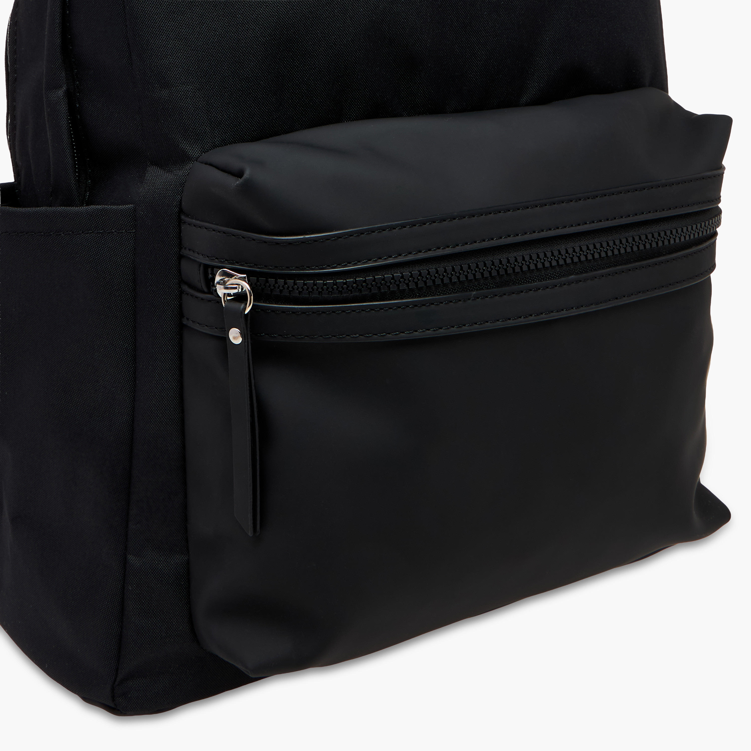 Oaklan by Shoexpress Logo Applique Backpack with Adjustable Straps and Zip Closure - 32x16x43 cm-men-bags-image-5