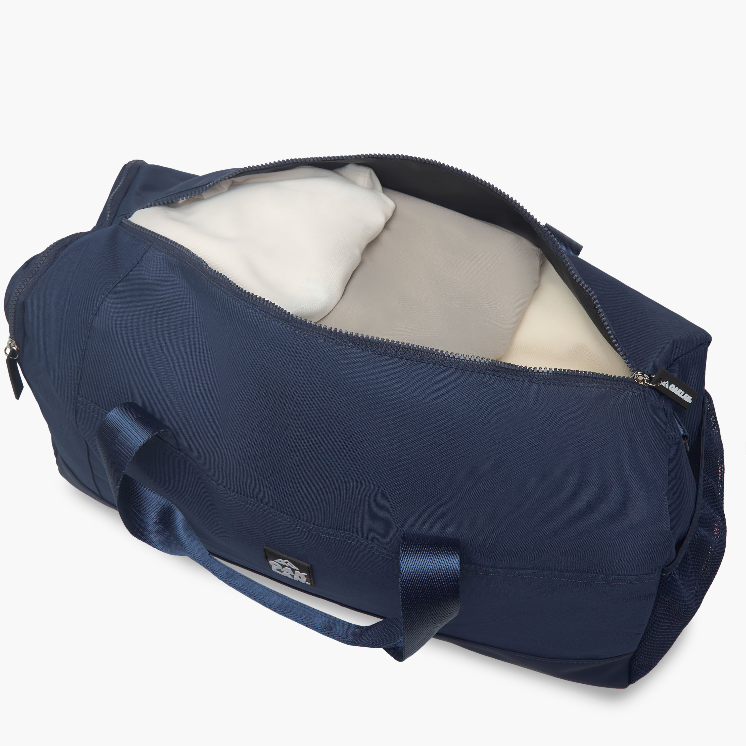 شنطة دافل سادة بمقابض مزدوجة وسحاب إغلاق من أوكلان من شو إكسبريس-women-bagsandwallets-handbags-image-10