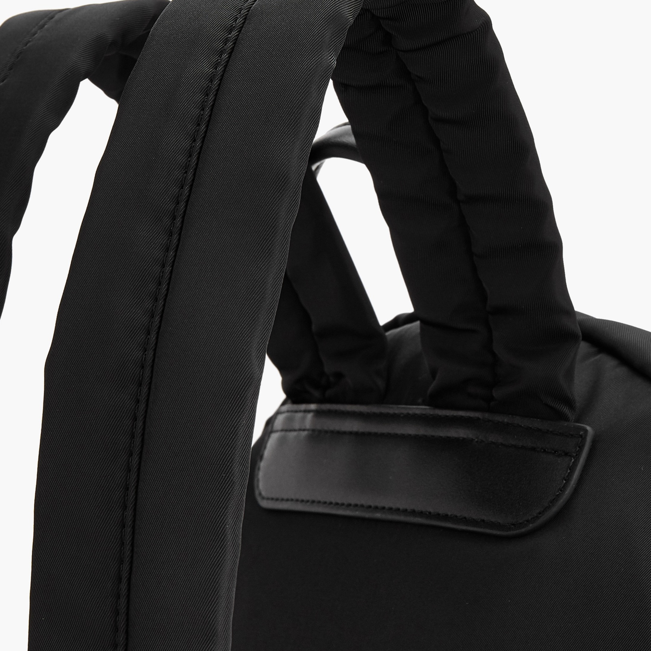 شنطة ظهر بطبعات شعار وجيب أمامي من لي كوبر-women-bagsandwallets-backpacks-image-4