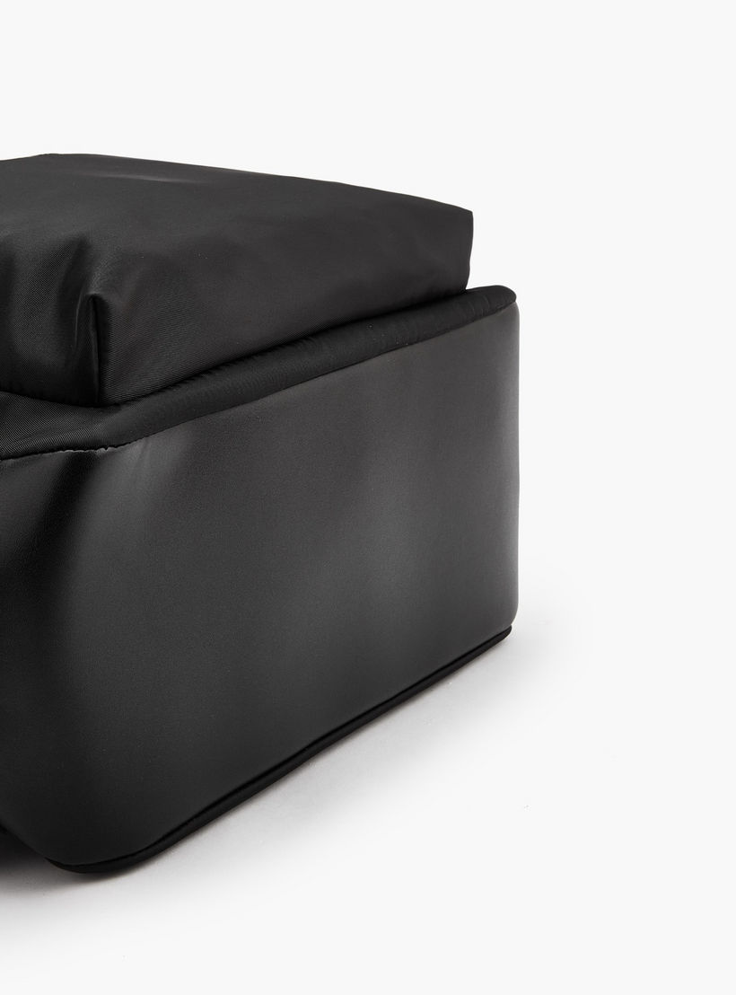 شنطة ظهر بطبعات شعار وجيب أمامي من لي كوبر-women-bagsandwallets-backpacks-image-8