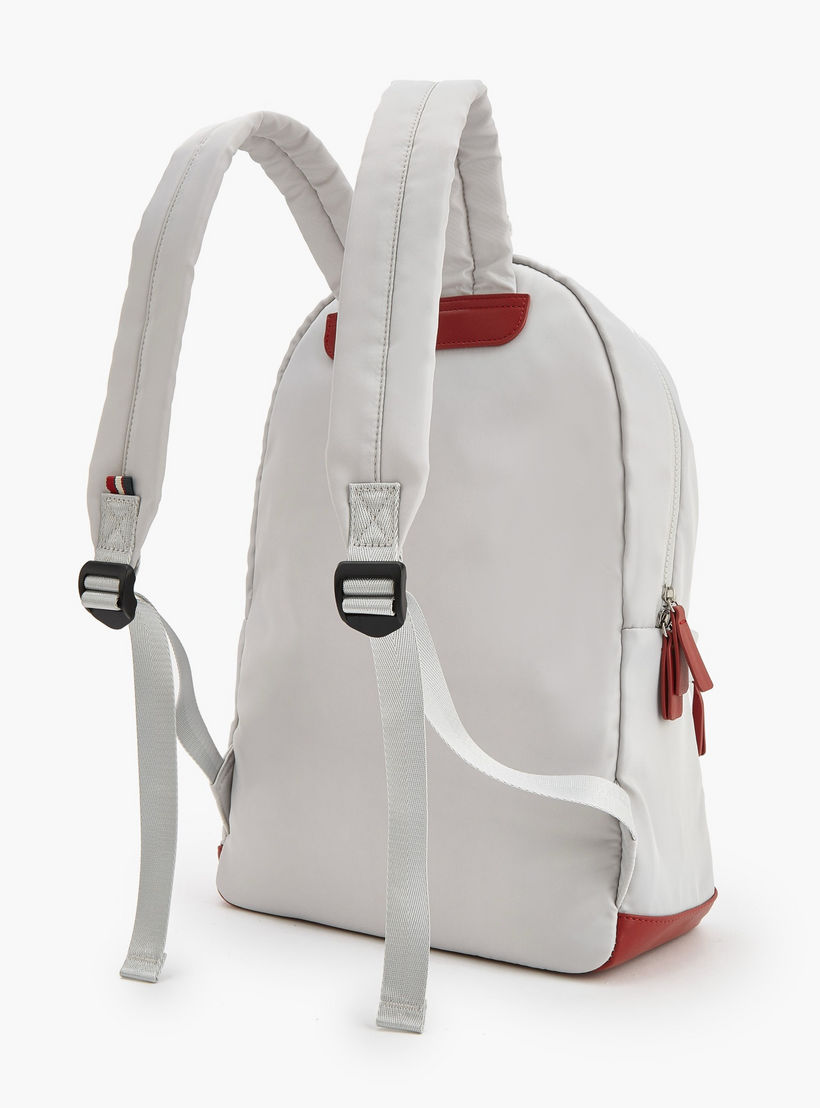 شنطة ظهر بطبعات شعار وجيب أمامي من لي كوبر-women-bagsandwallets-backpacks-image-7