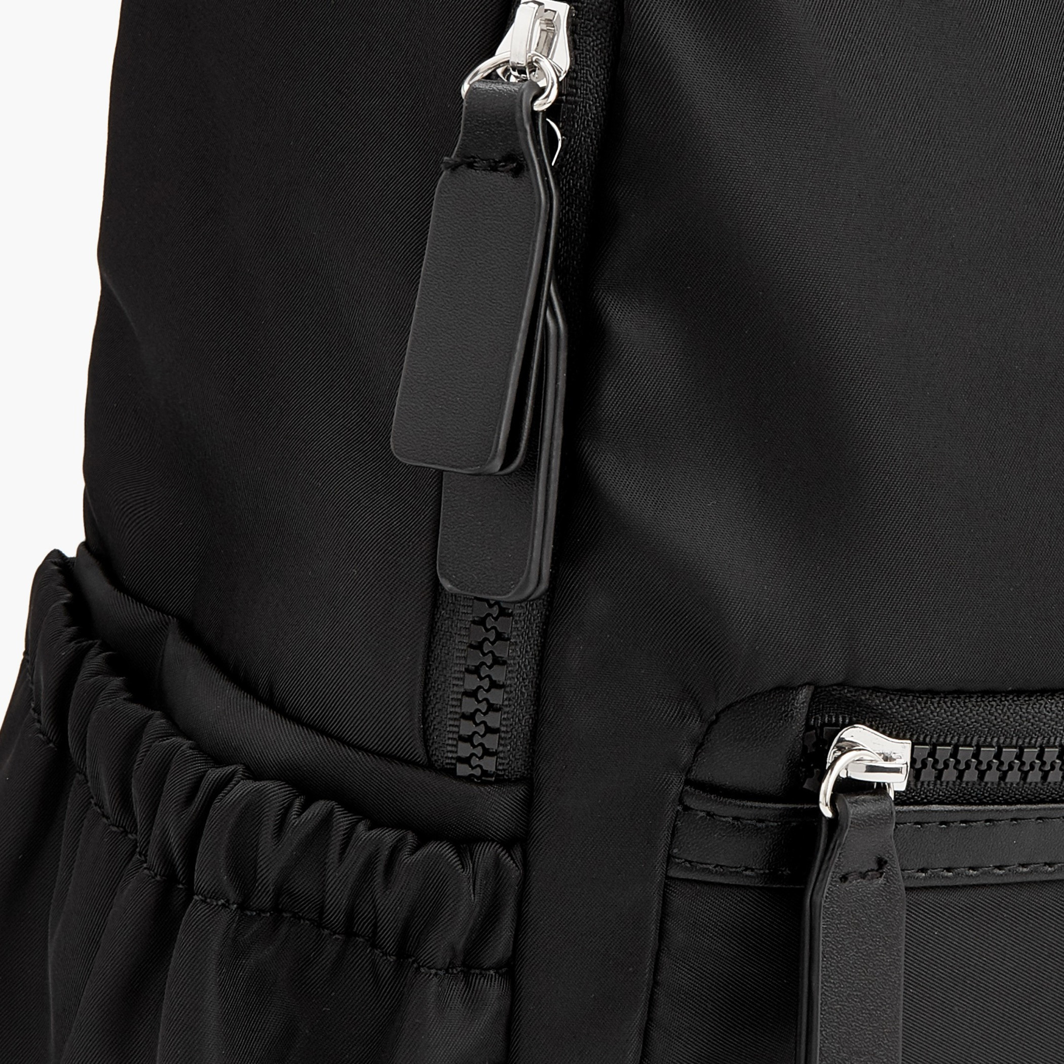 شنطة ظهر بأحزمة كتف مبطنة وطبعات شعار من لي كوبر-school-bagsandbackpacks-backpacks-image-3