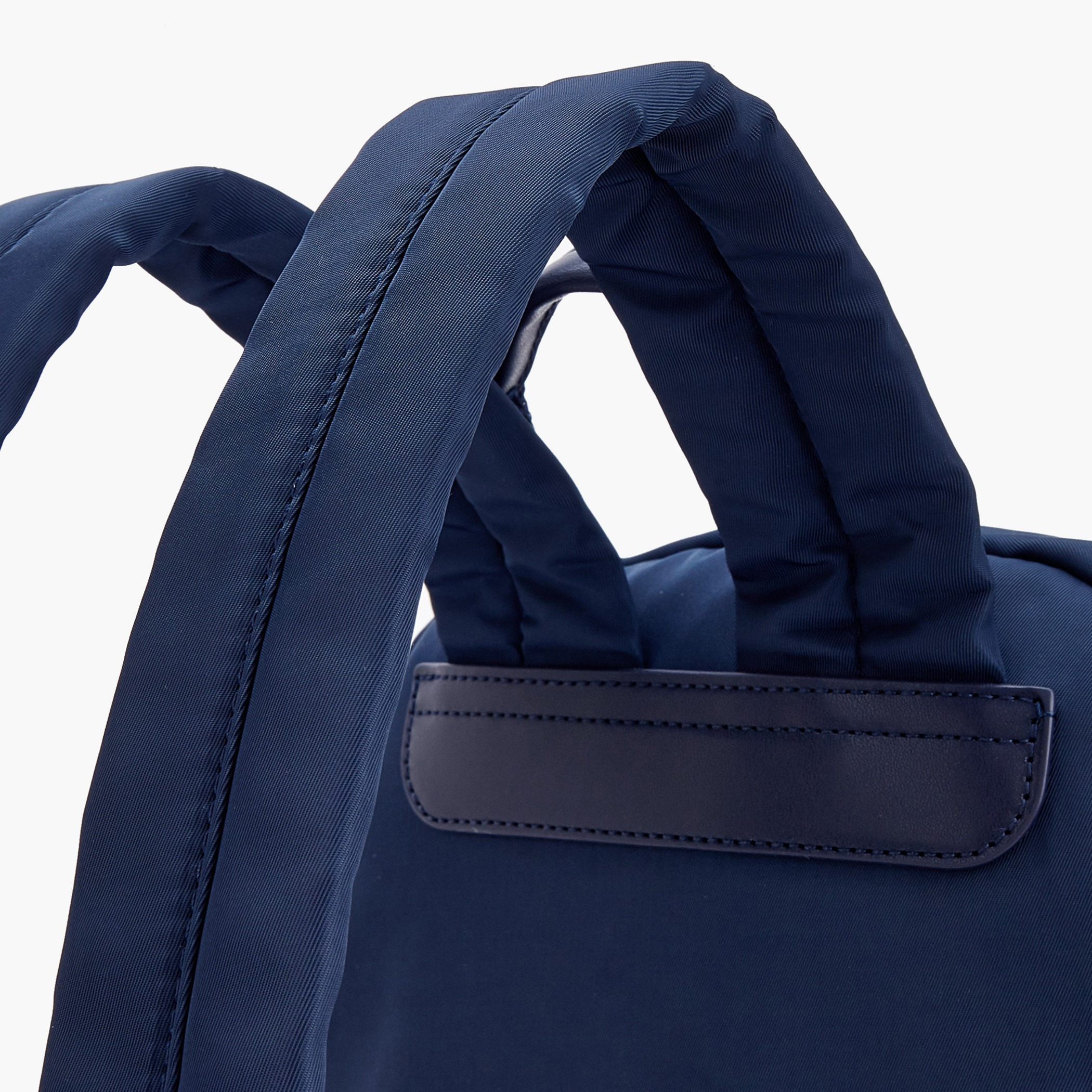 شنطة ظهر بطبعة شعار مع أحزمة كتف قابلة للتعديل من لي كوبر-school-bagsandbackpacks-backpacks-image-2