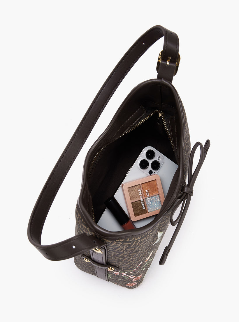 شنطة كتف بطبعات مونوجرام مع حزام قابل للتعديل للنساء من فلورا بيلا-women-bagsandwallets-handbags-image-8