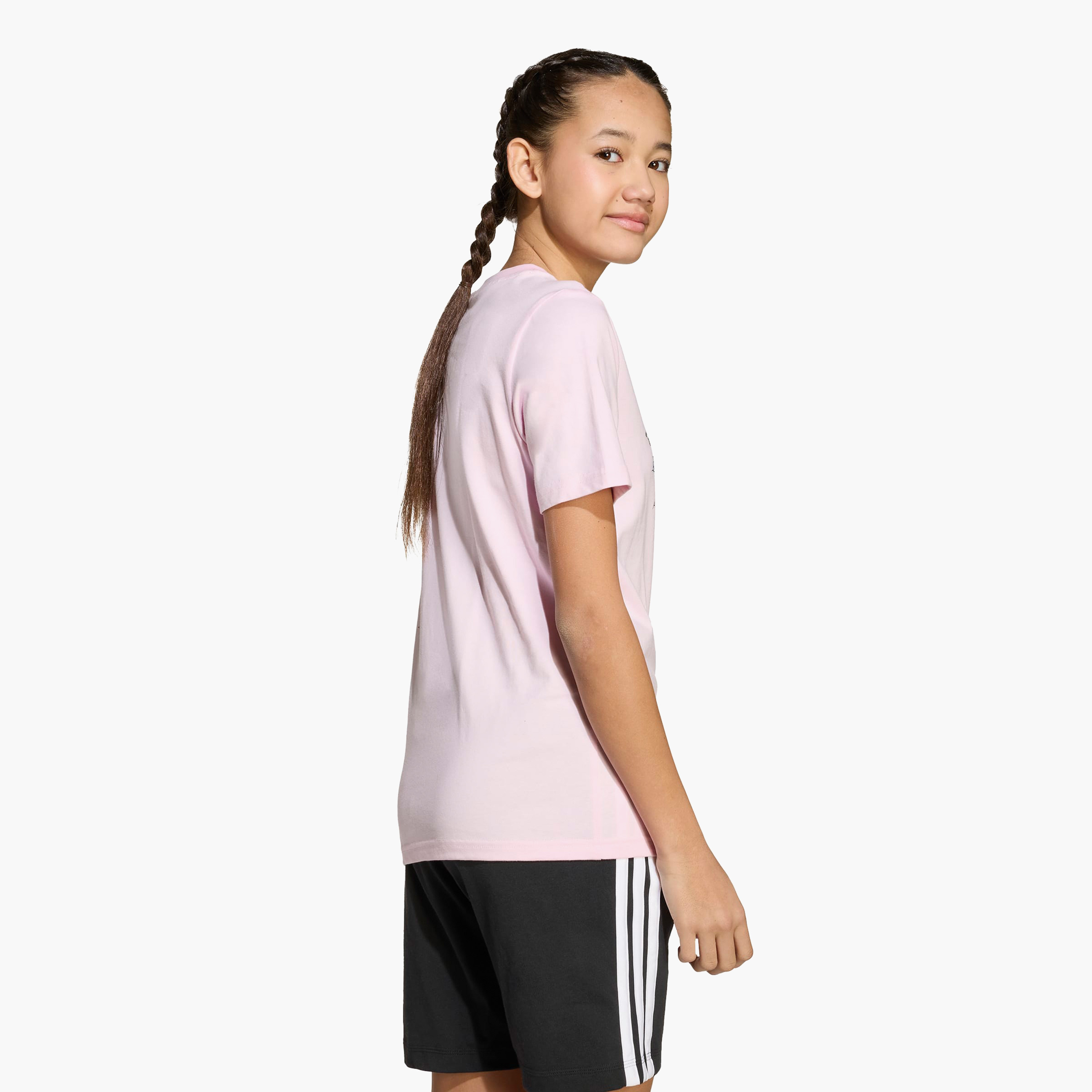 تيشيرت قطن بطبعات شعار وياقة ضيقة وأكمام قصيرة للفتيات من أديداس-sports-girls-clothing-tops-image-7