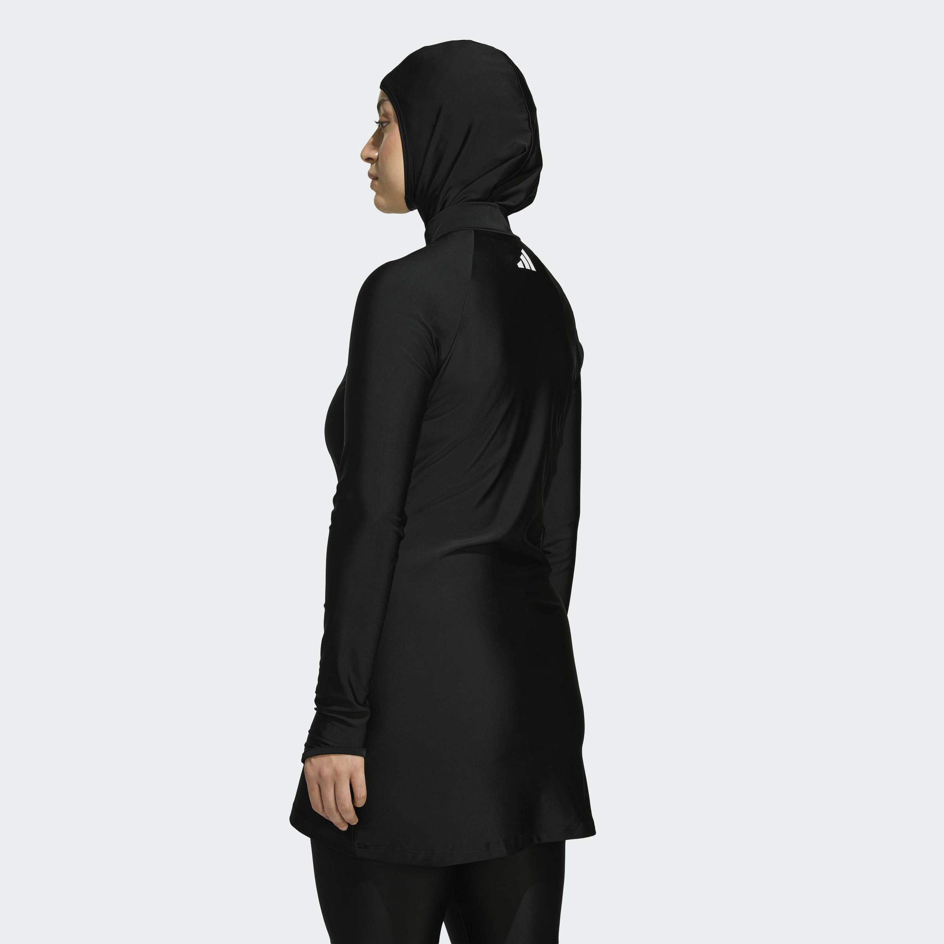 اديداس - بلوزة سباحة نسائية بأكمام طويلة-women-clothing-tshirts-image-4