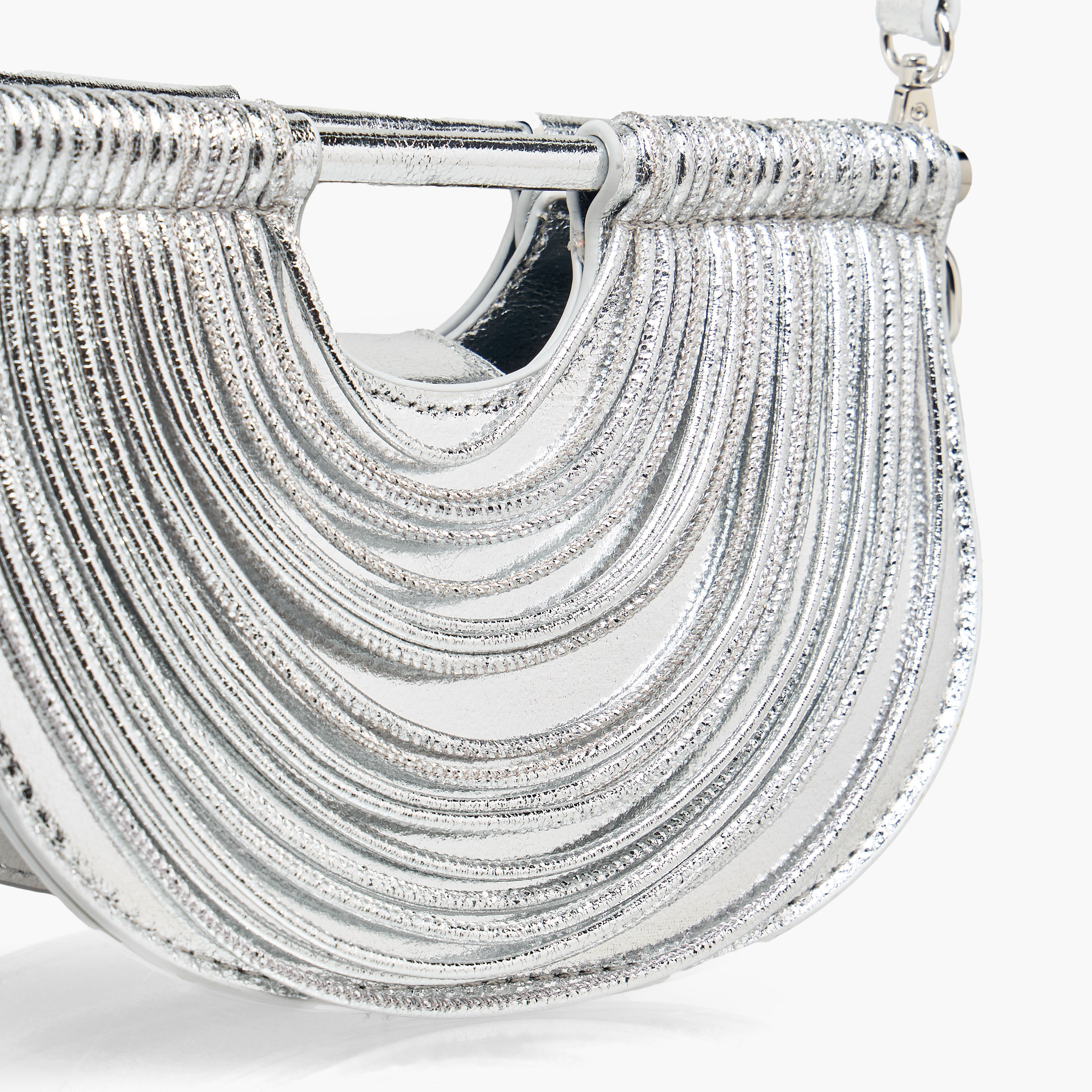 شنطة كلاتش هلالية بحزام قابل للفصل من فلورا بيلا-women-bagsandwallets-handbags-image-4