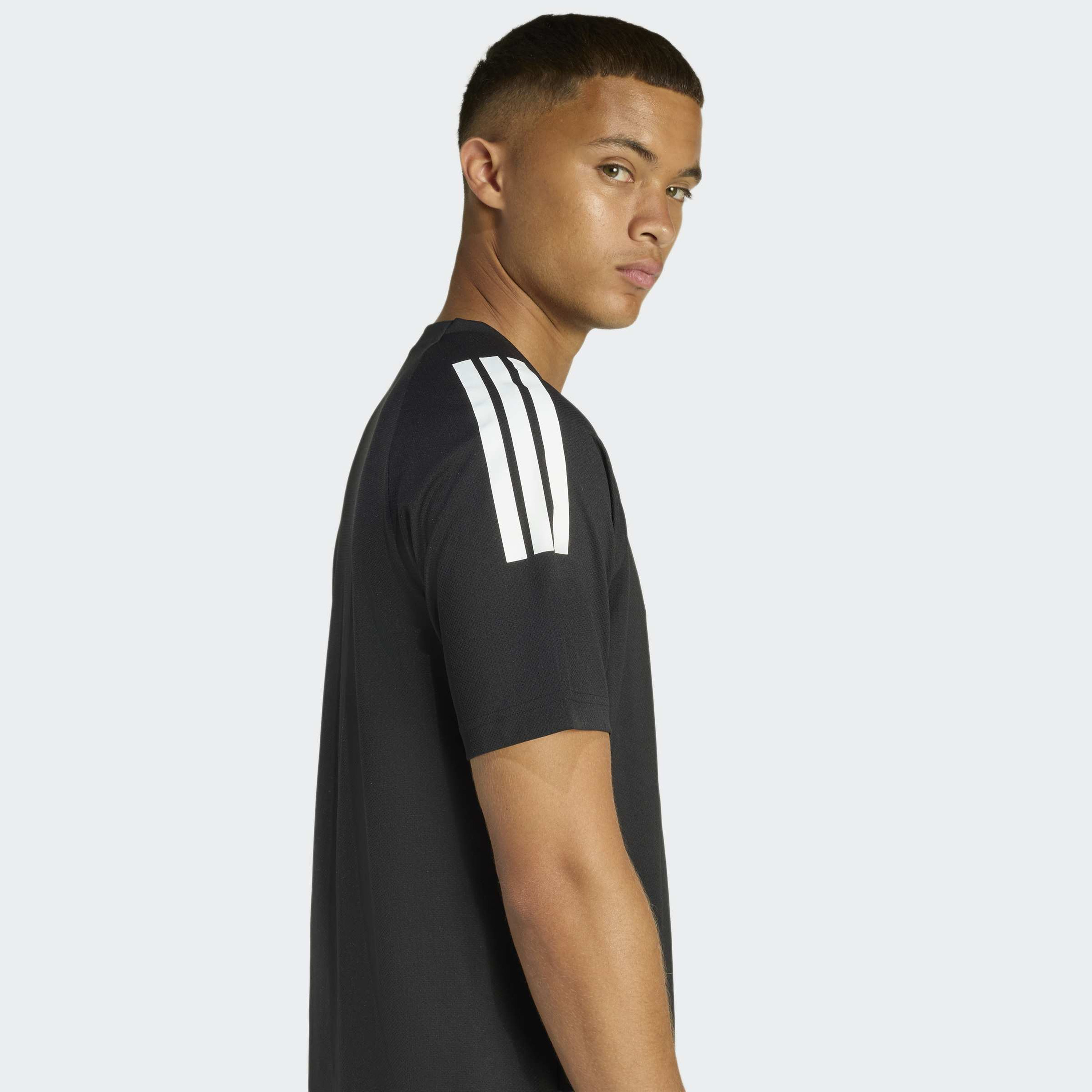 اديداس - تيشيرت رجالي بأكمام قصيرة كلايما كول سيرينو بثلاثة خطوط-men-clothing-sportswearandactivewear-tshirtsandpolos-image-5