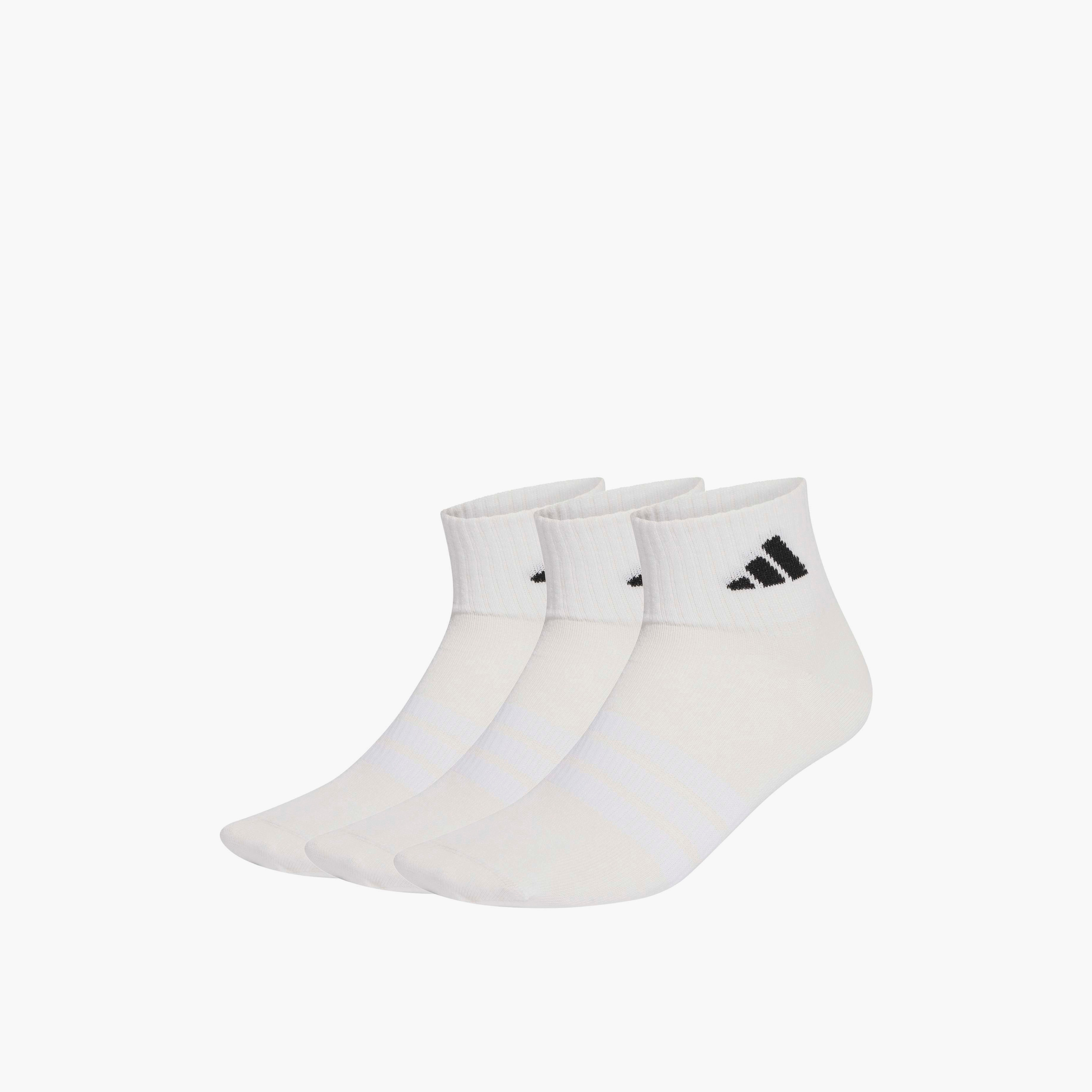 طقم جوارب رياضية 3 أزواج طول الكاحل للرجال من أديداس-men-socks-image-1