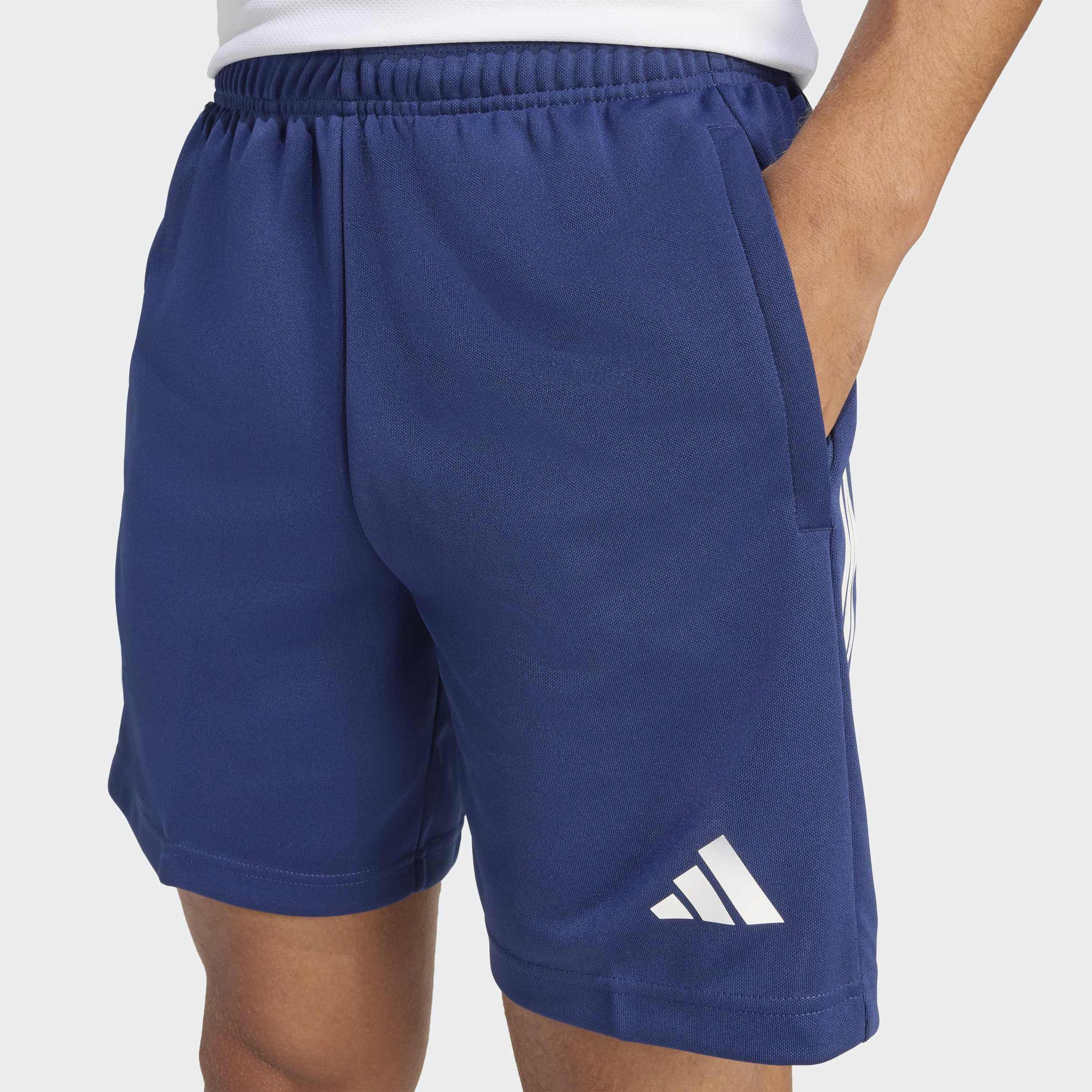 اديداس - شورت رجالي كلايما كول سيرينو بقصة ثلاثية الخطوط-men-clothing-bottoms-shorts-image-10