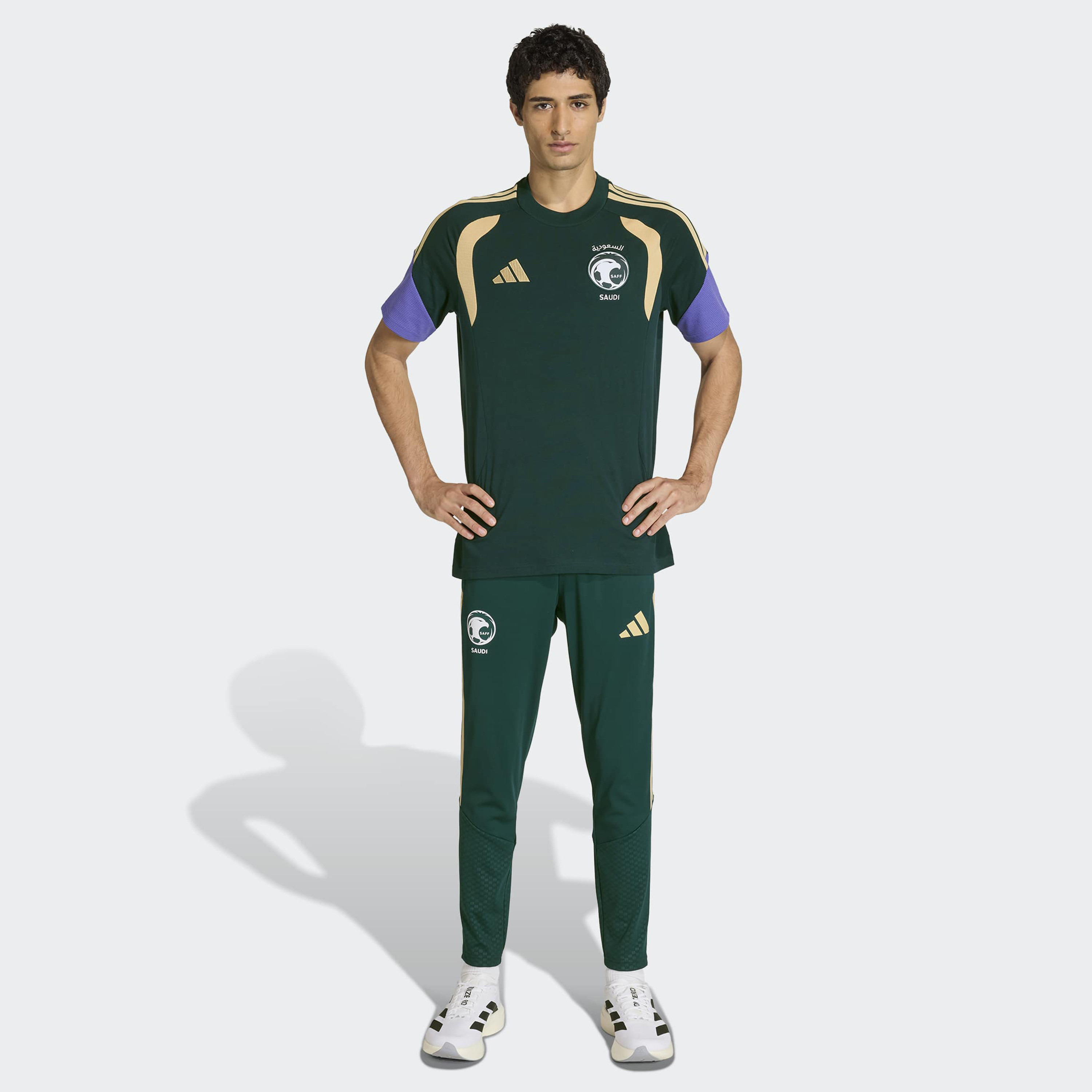 اديداس - تيشيرت المنتخب السعودي للرجال – كم قصير-men-clothing-sportswearandactivewear-tshirtsandpolos-image-2