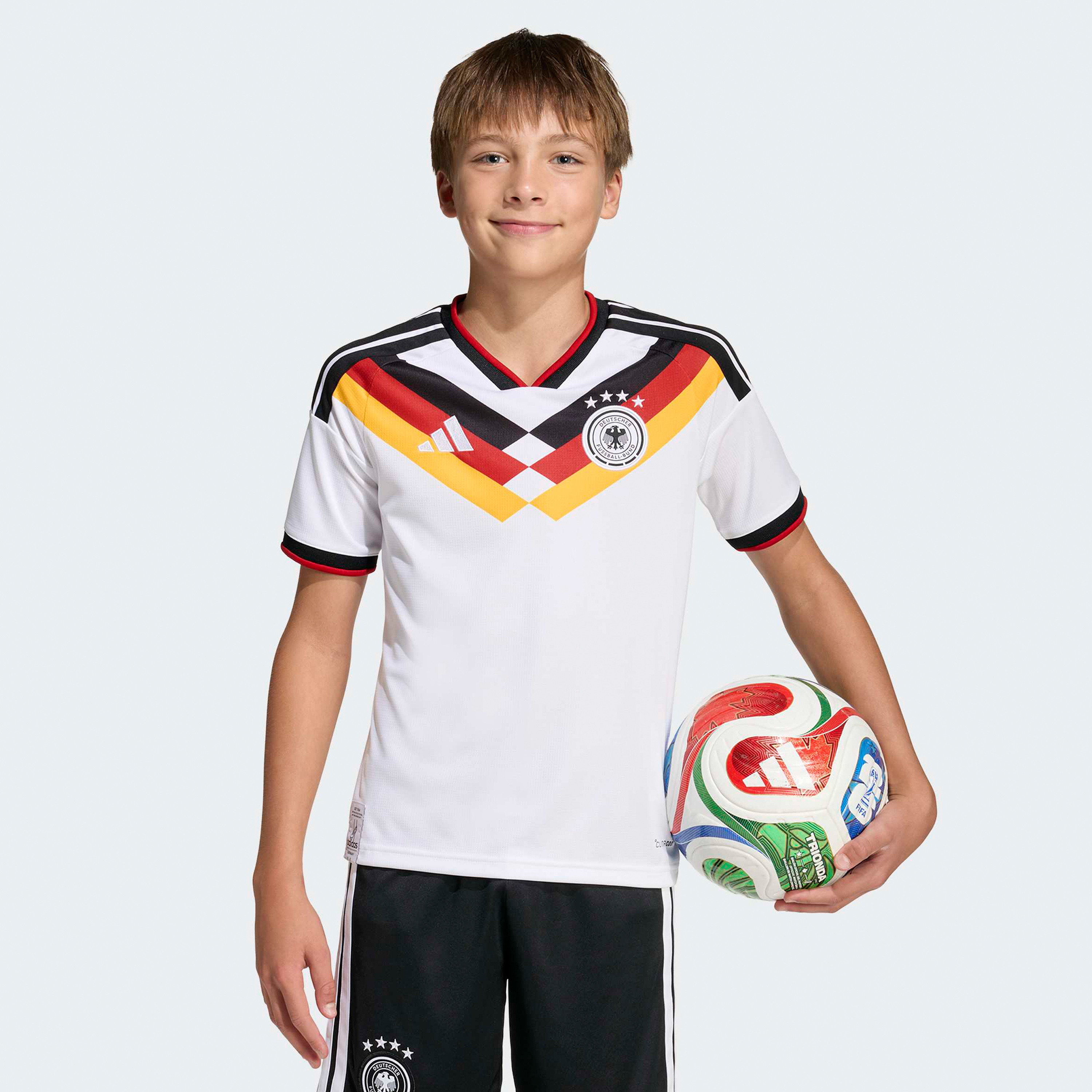 اديداس - قميص منتخب ألمانيا الأساسي للأولاد لكأس العالم FIFA 2026-boys-clothing-sportswear-tops-image-1