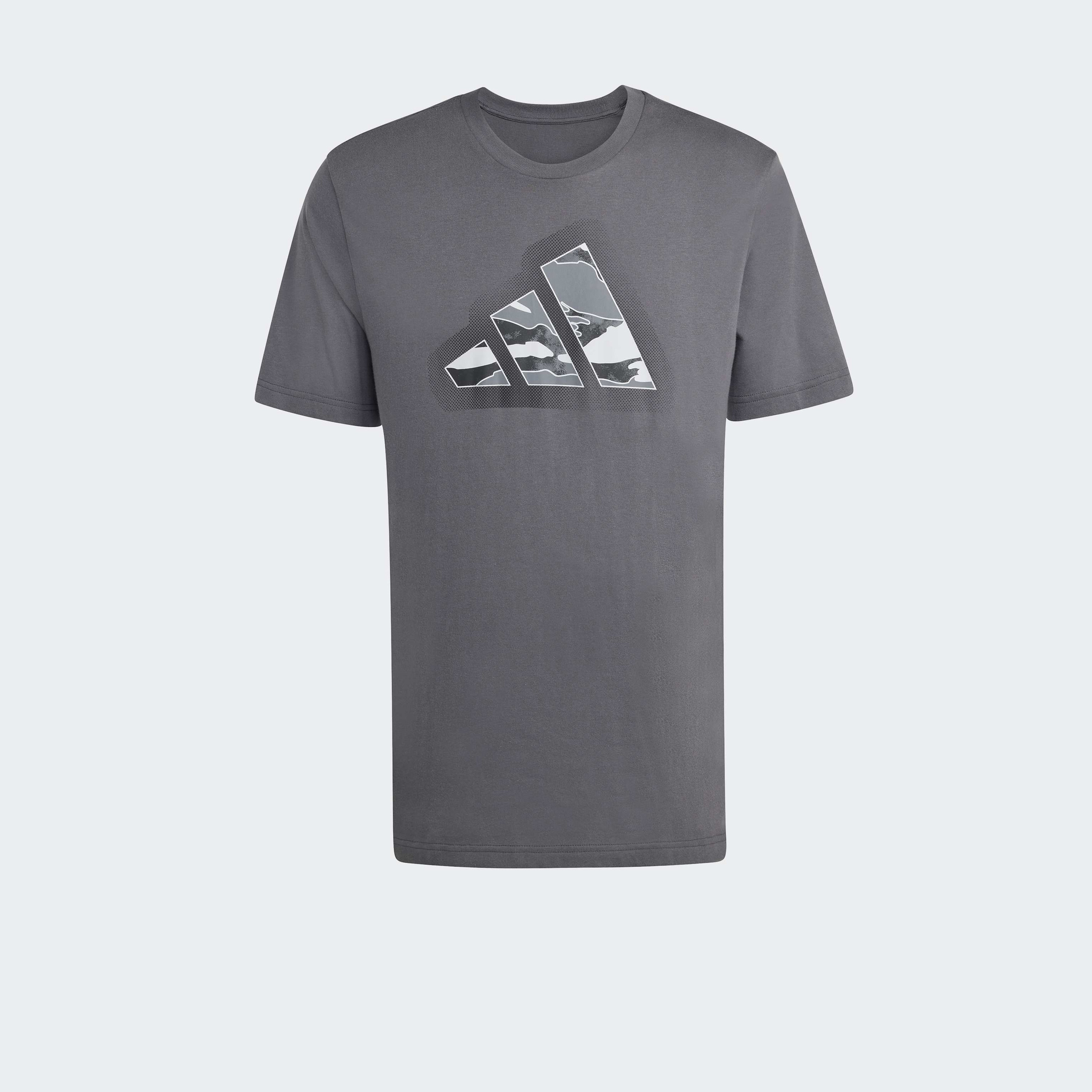 اديداس - تيشيرت رجالي بأكمام قصيرة بنقشة مموهة وشعار عصري-men-clothing-sportswearandactivewear-tshirtsandpolos-image-6