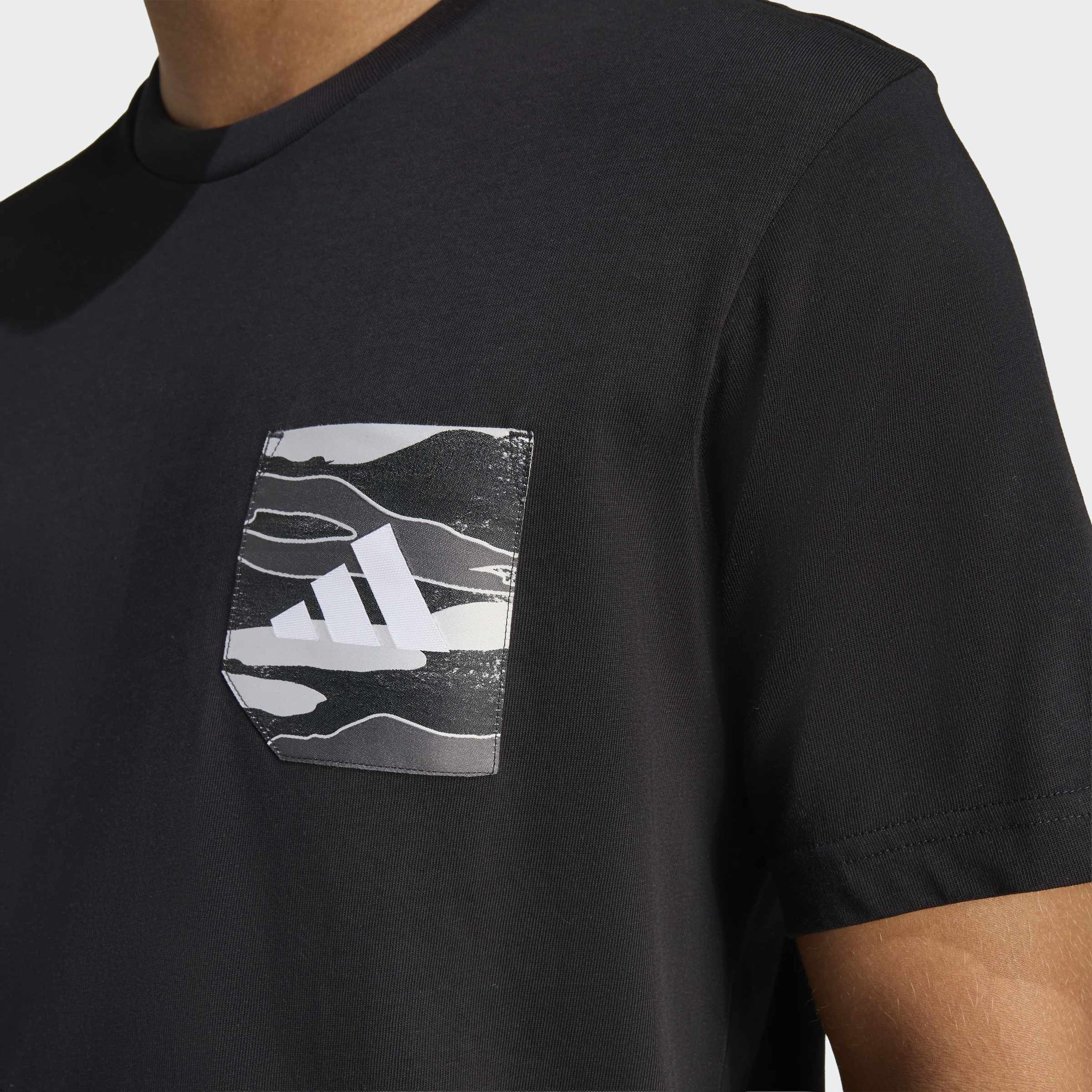 اديداس - تيشيرت رجالي بأكمام قصيرة مزين برسومات وجيب منسوج بنمط مموه-men-clothing-sportswearandactivewear-tshirtsandpolos-image-3