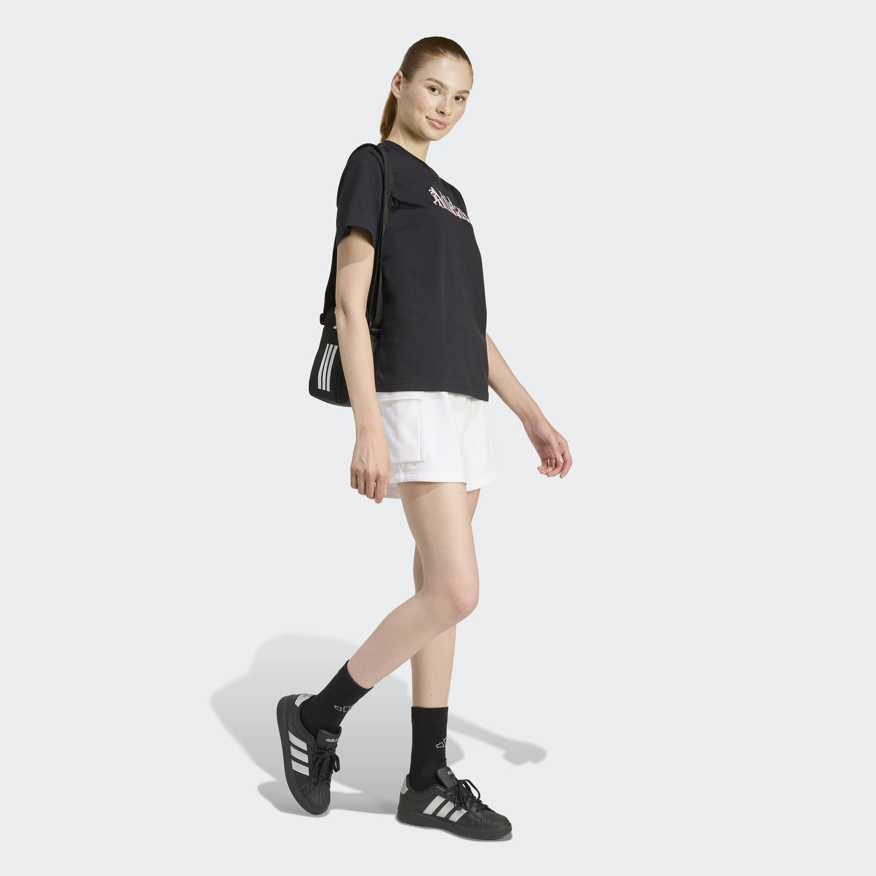 اديداس - تيشيرت نسائي رياضي ناعم بأكمام قصيرة مزين برسومات-sports-women-clothing-tshirtsandvests-image-2