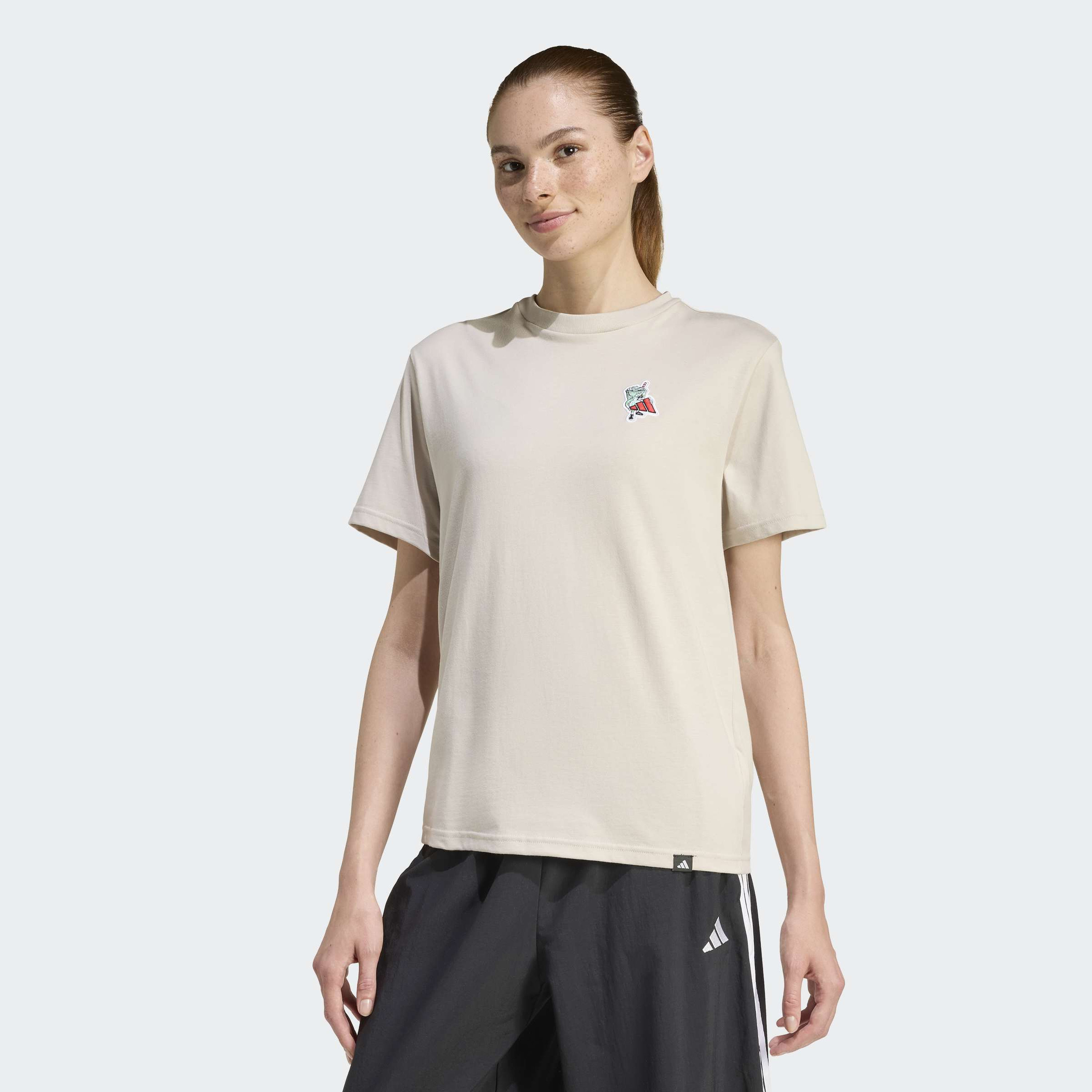 اديداس - تيشيرت نسائي رياضي ناعم بأكمام قصيرة مزين برسومات-sports-women-clothing-tshirtsandvests-image-8