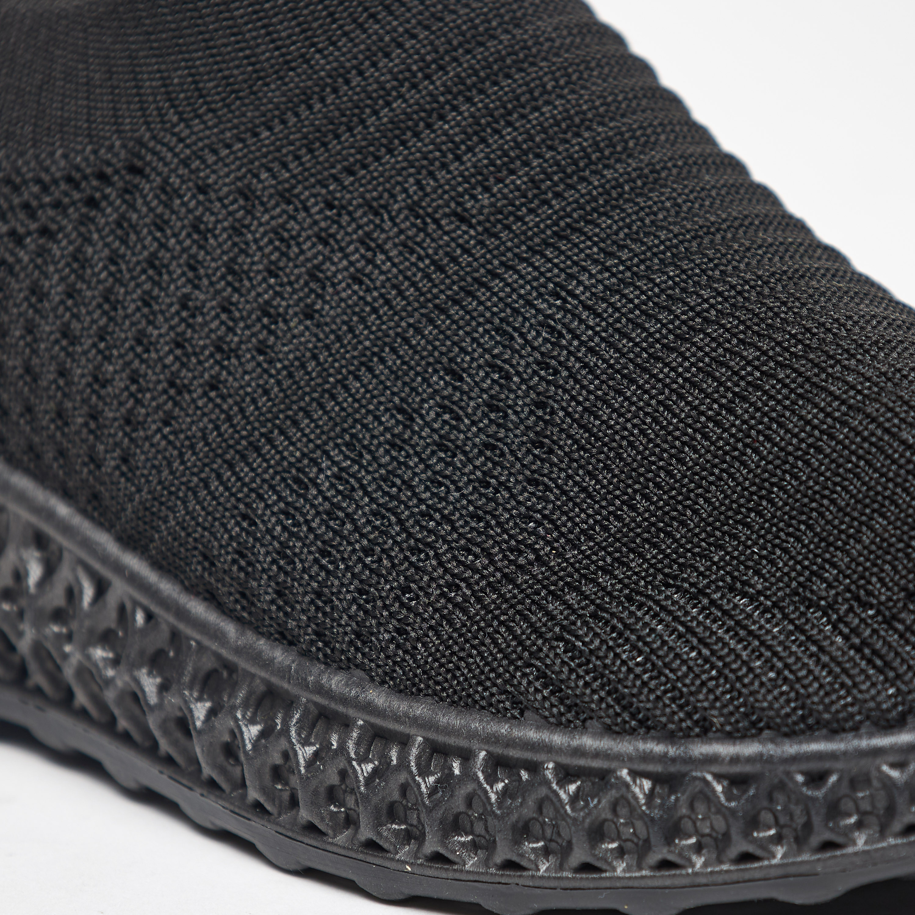 Buy Textured Slip On Walking Shoes Online for Boys Centrepoint Bahrain