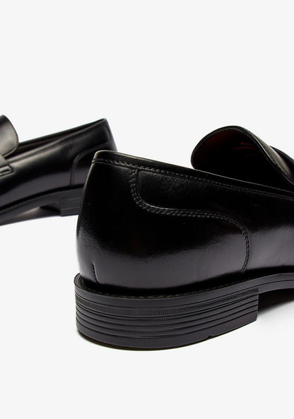 Le Confort Solid Slip-On Loafers-Men%27s Formal Shoes-image-3