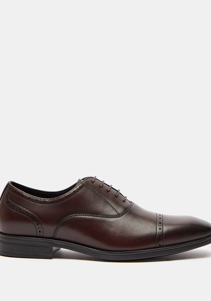 Le Confort Solid Lace-Up Oxford Shoes-Men%27s Formal Shoes-image-0