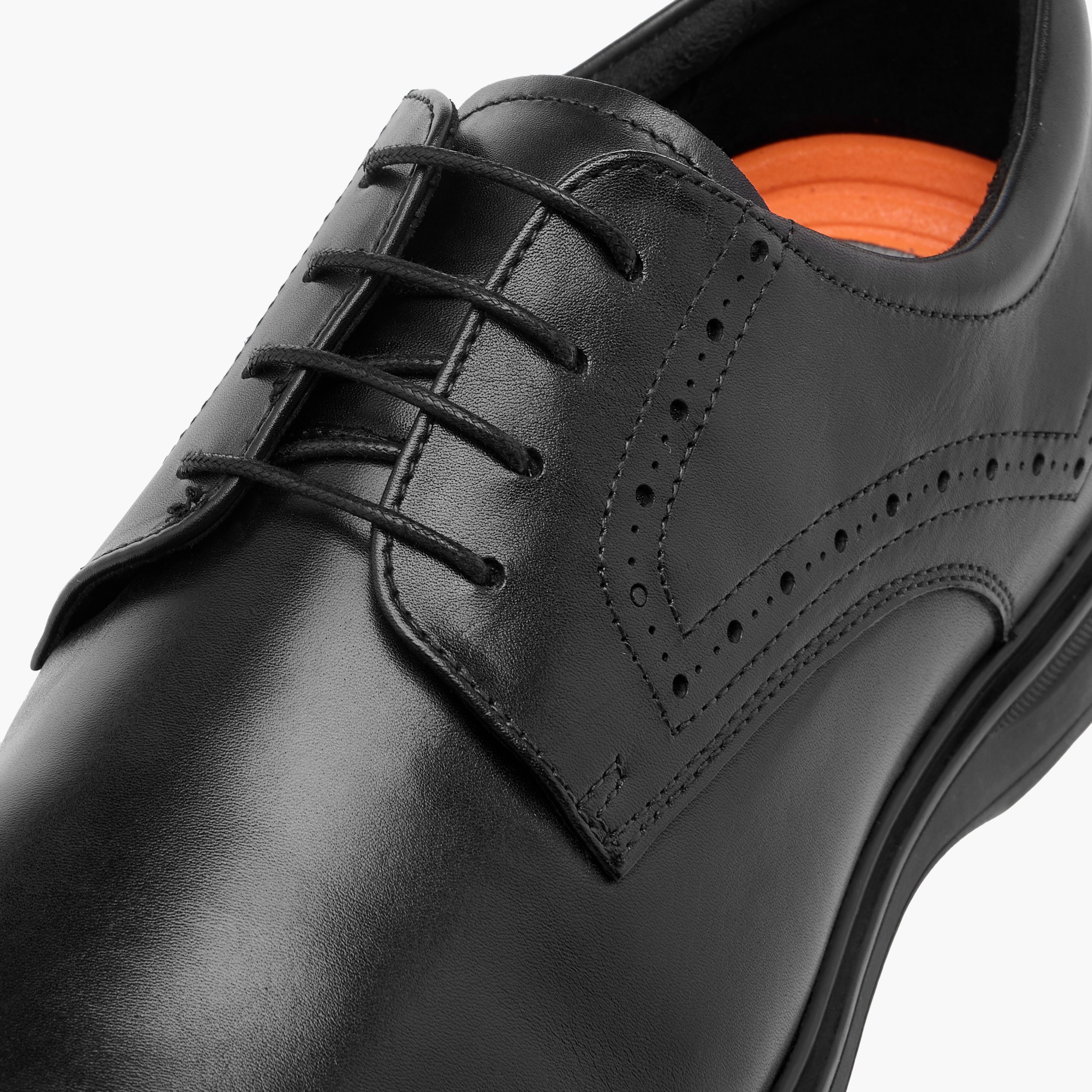 Le Confort Leather Solid Derby Shoes with Lace-Up Closure-men-shoes-formalshoes-image-4