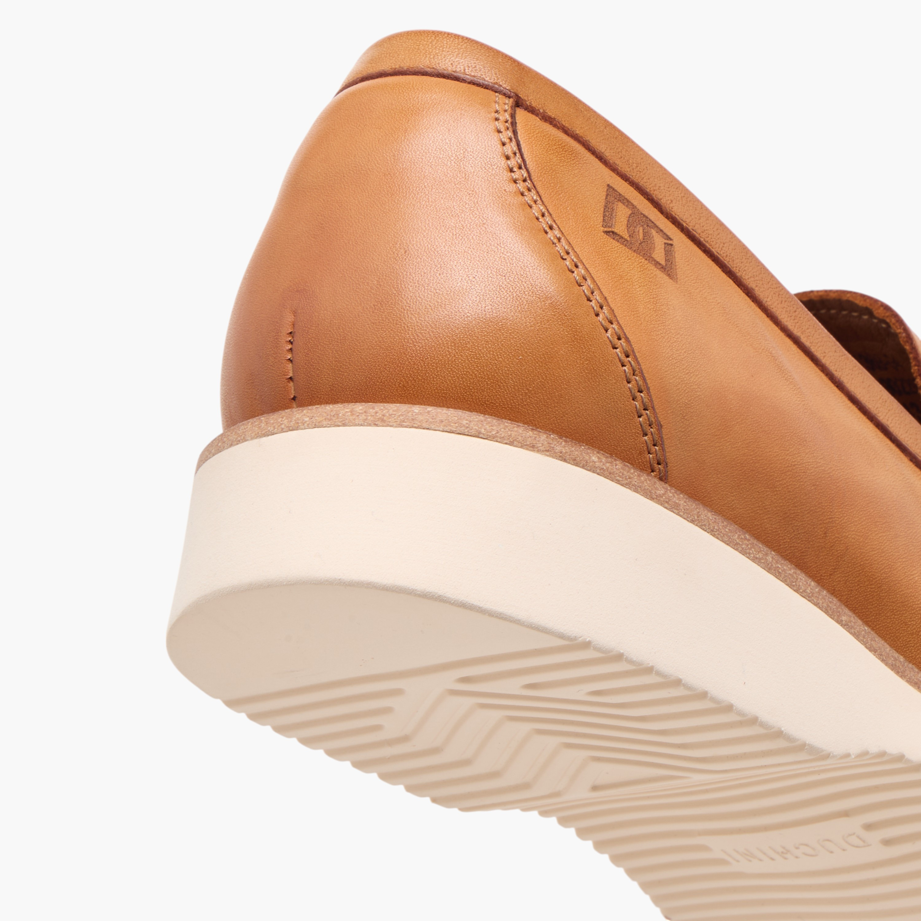 Duchini Men's Solid Slip-On Moccasins with Metal Accent-men-shoes-loafersandmoccasins-image-5