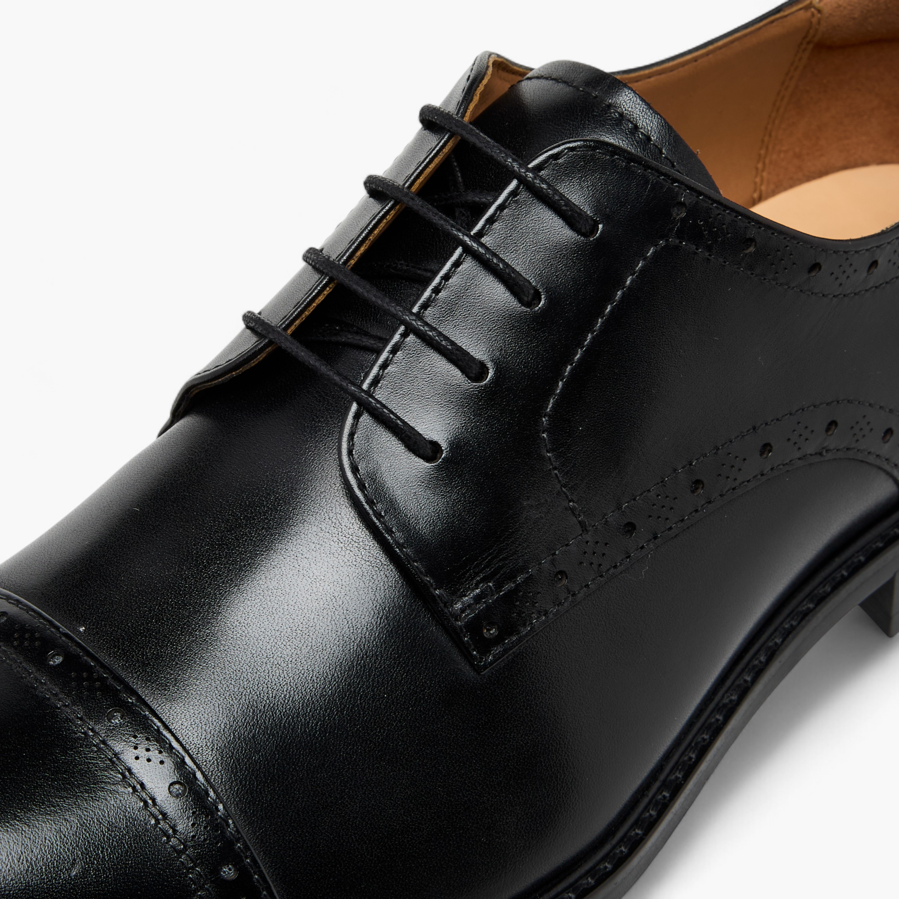 حذاء ديربي سادة برباط إغلاق للرجال من دوتشيني-men-shoes-formalshoes-image-4