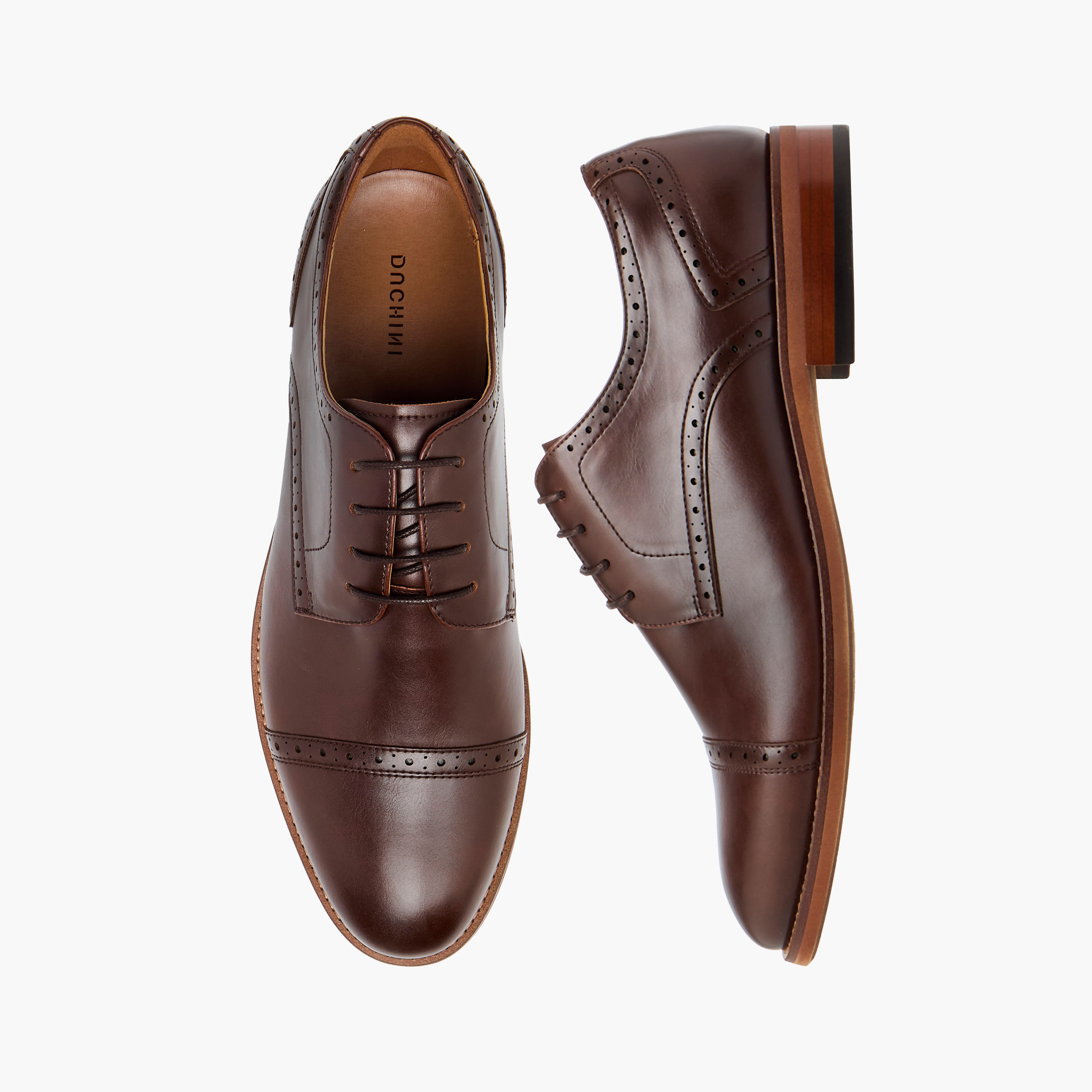 حذاء ديربي سادة برباط إغلاق للرجال من دوتشيني-men-shoes-formalshoes-image-1