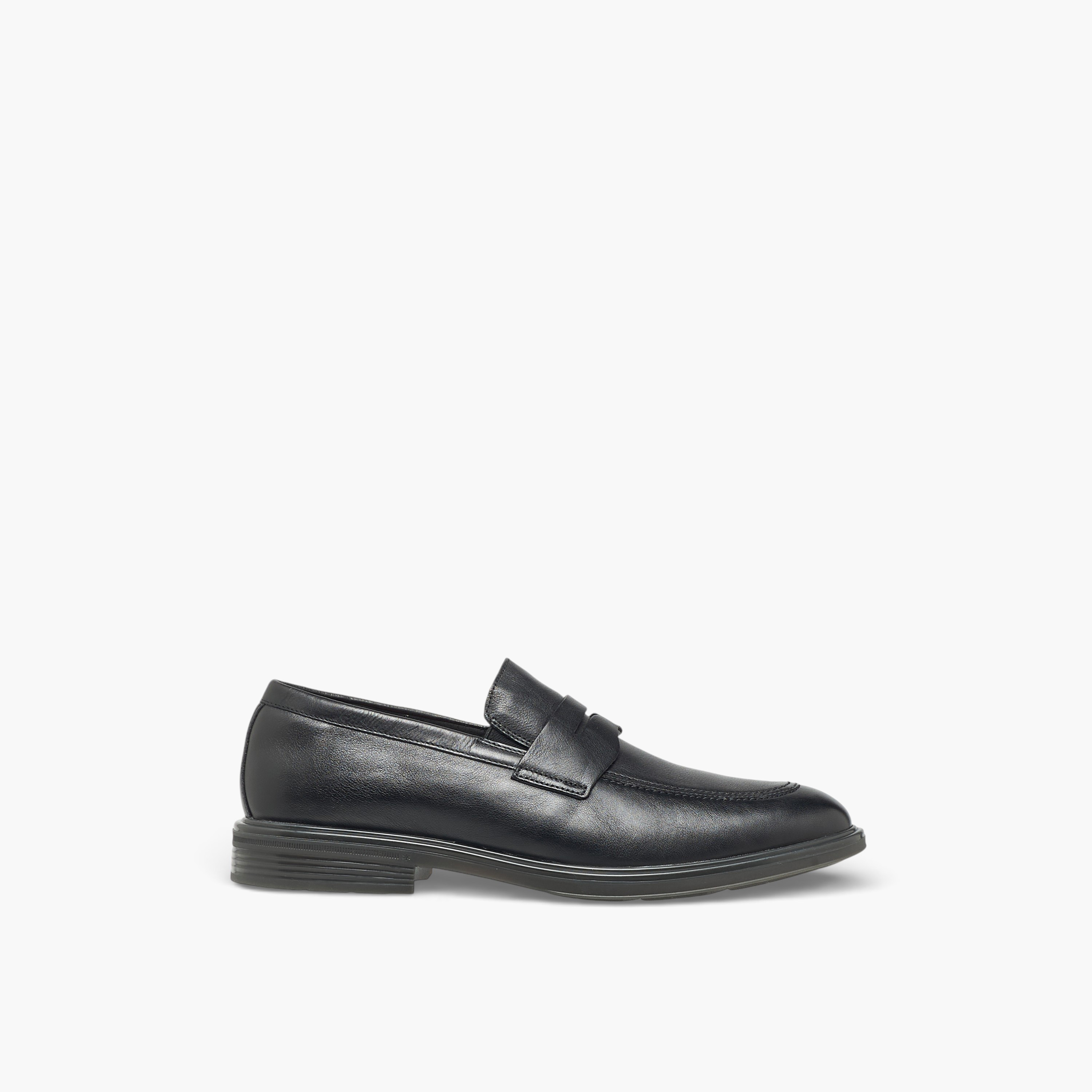 حذاء لو كونفور للرجال بدون رباط من الجلد الطبيعي-men-shoes-loafersandmoccasins-image-3