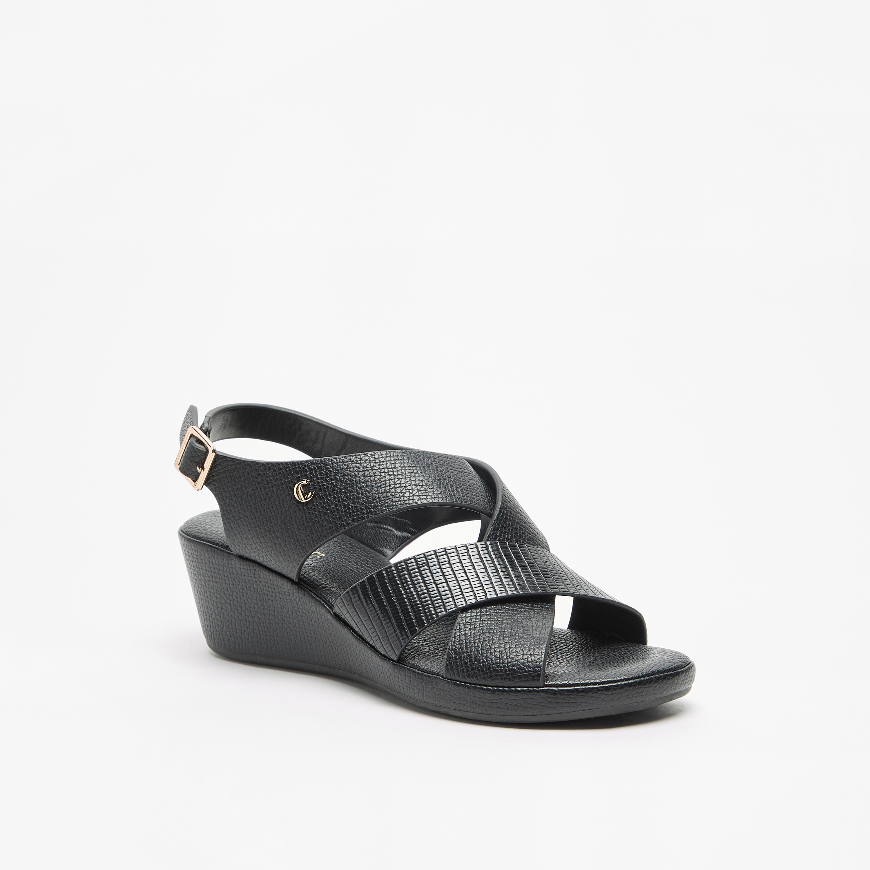 صندل بارز الملمس بأحزمة متقاطعة وكعب ويدج وإبزيم إغلاق من لو كونفورت-women-shoes-sandals-heeled-image-1