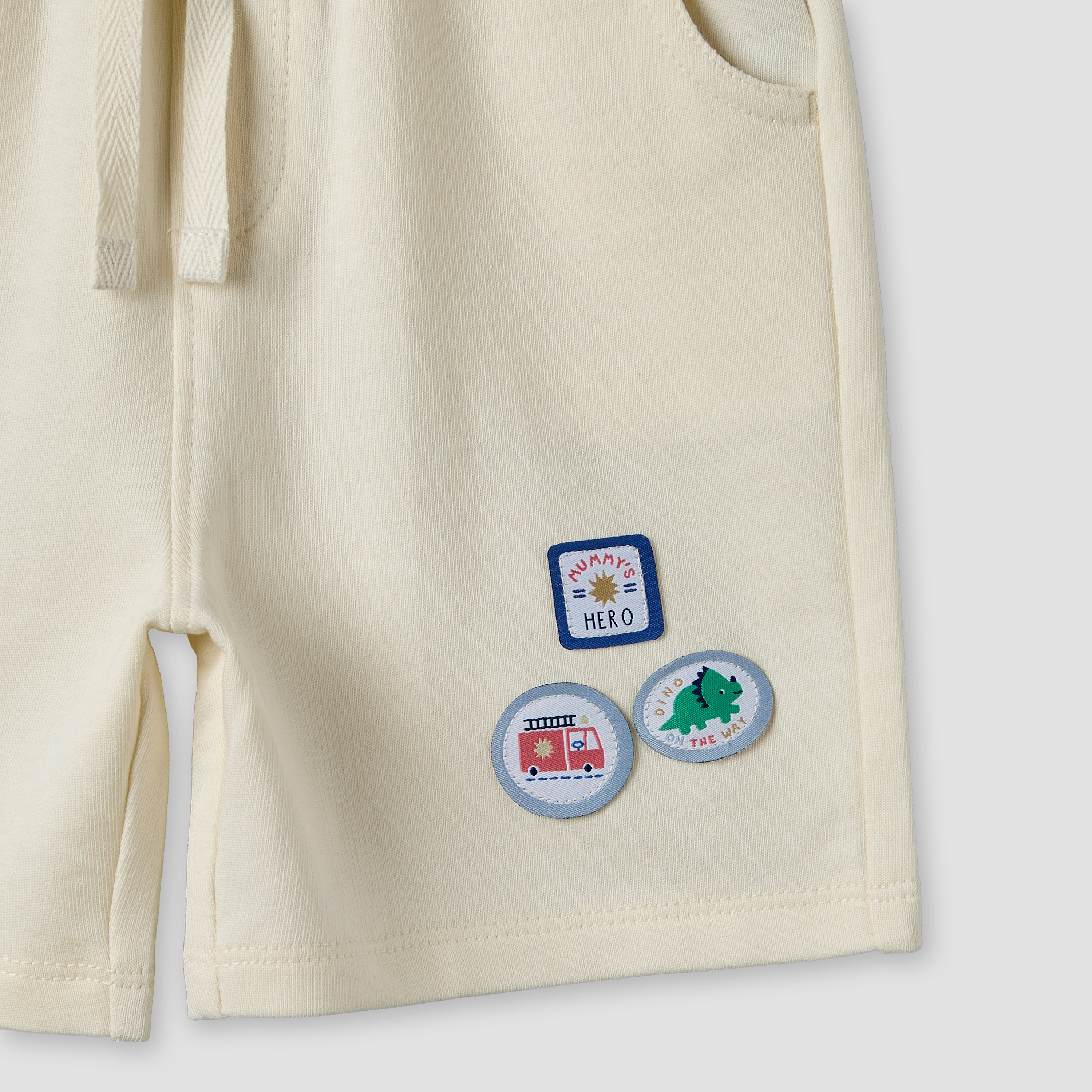 Set of 3 Juniors Round Neck Short Sleeves T-shirt and Shorts Set with Applique Detail-baby-boys-clothing-setsandcoords-image-9