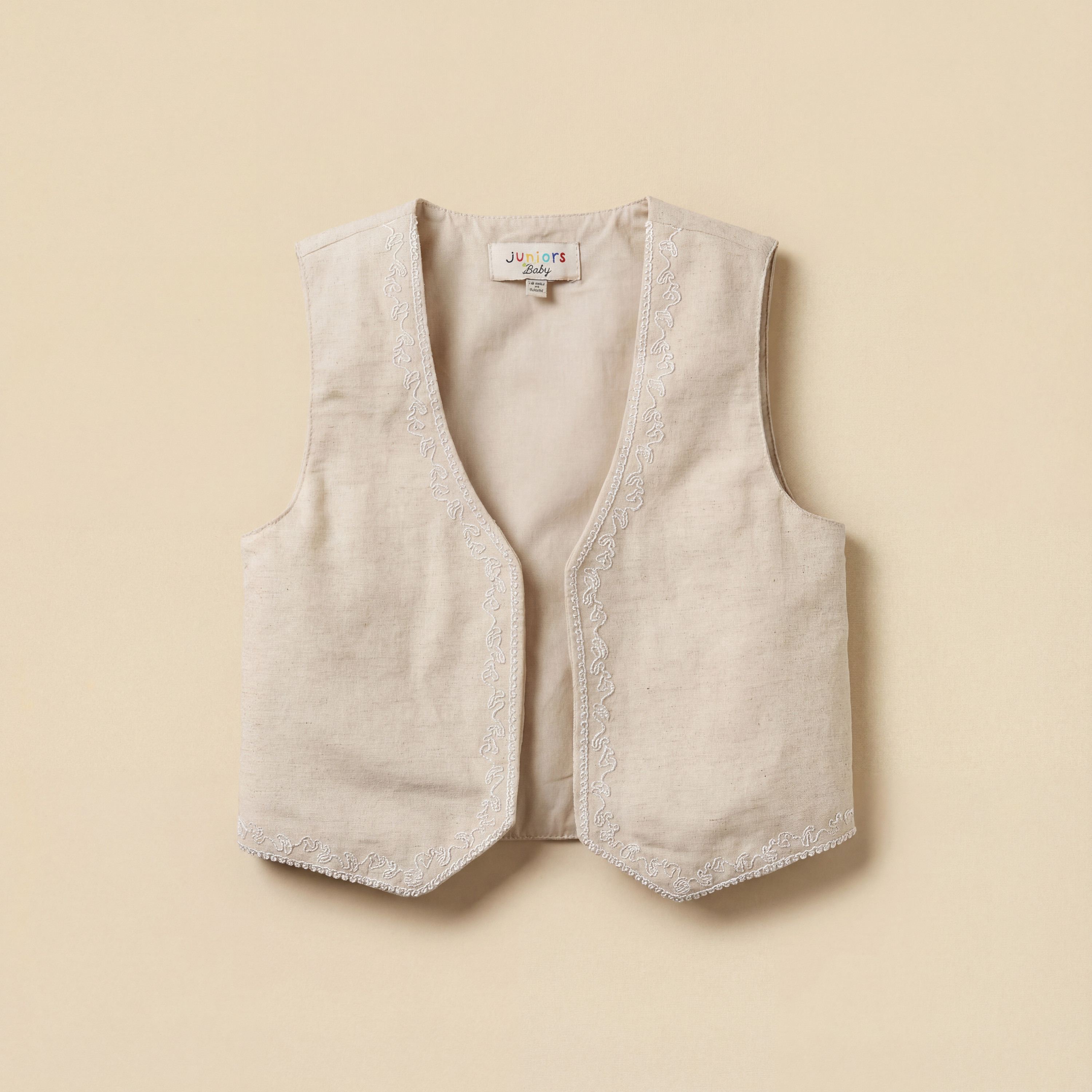طقم أفرول بياقة ماندارين وأكمام طويلة مع فيست علوي مطرّز من جونيورز-baby-boys-clothing-setsandcoords-image-5