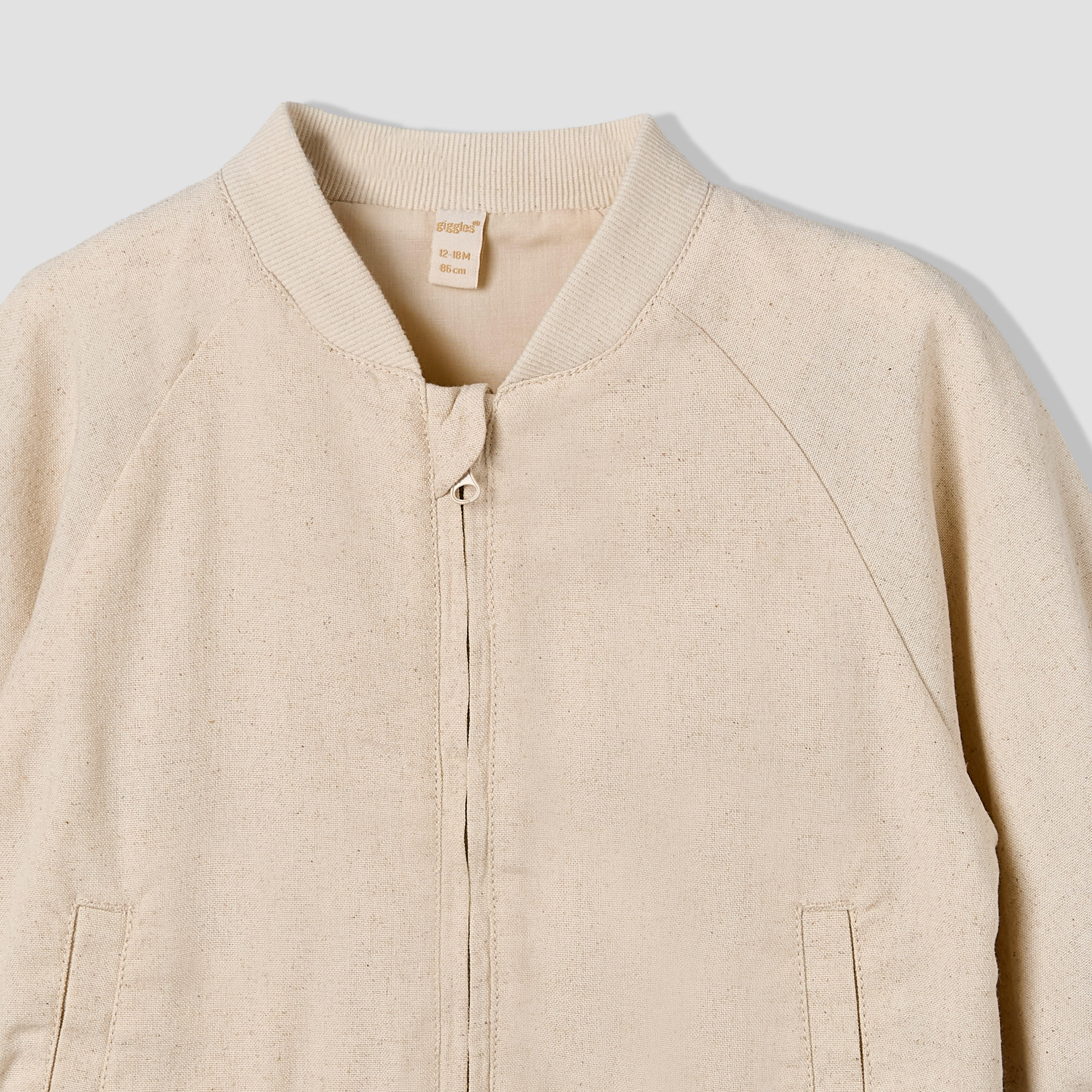 طقم جاكيت بومبر بياقة ماندارين وأكمام طويلة وجيوب مع بنطلون من جيجلز-baby-boys-clothing-winterwear-setsandcoords-image-4