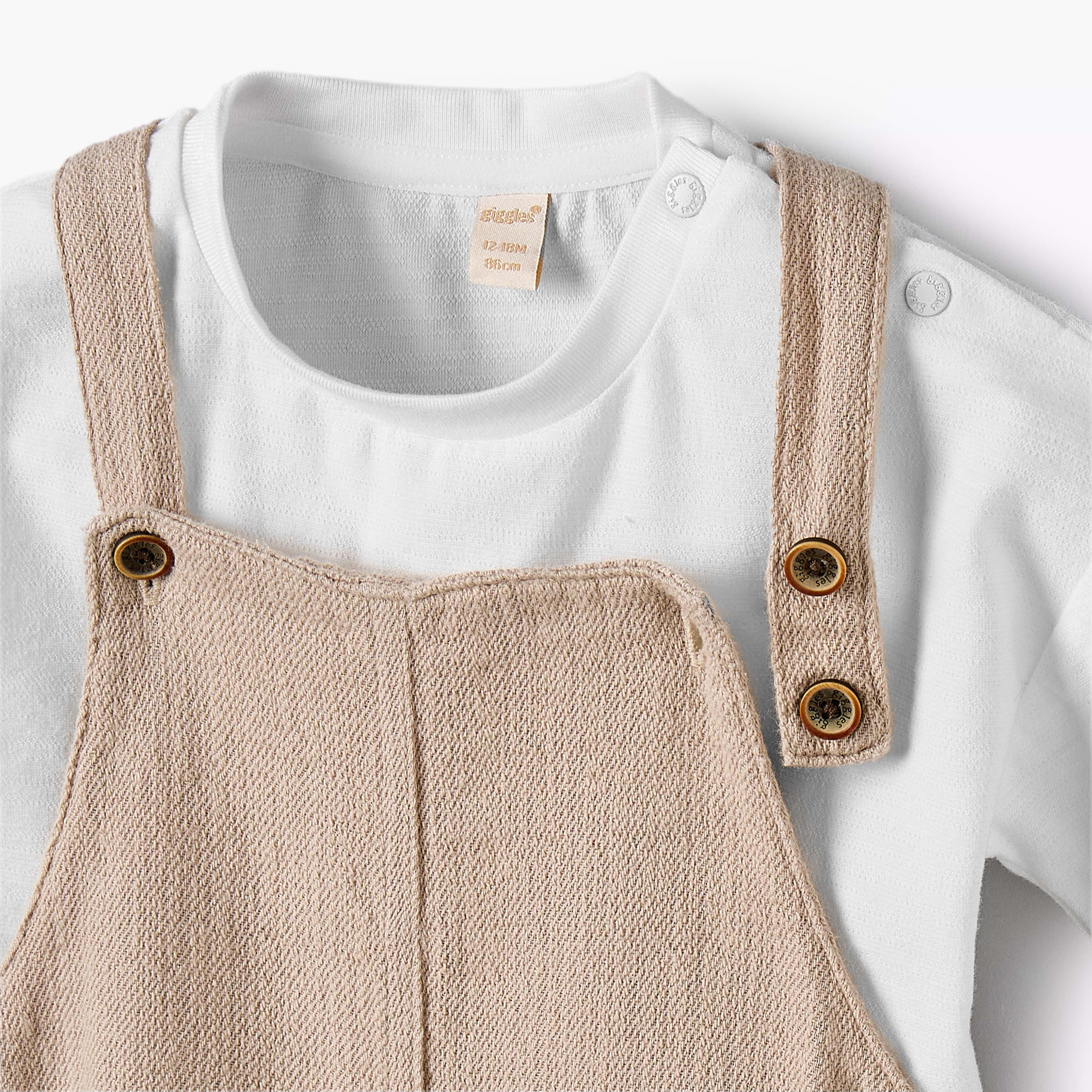 Giggles Crew Neck Short Sleeves T-shirt and Dungaree Set wth Textured Design-baby-boys-clothing-setsandcoords-image-4