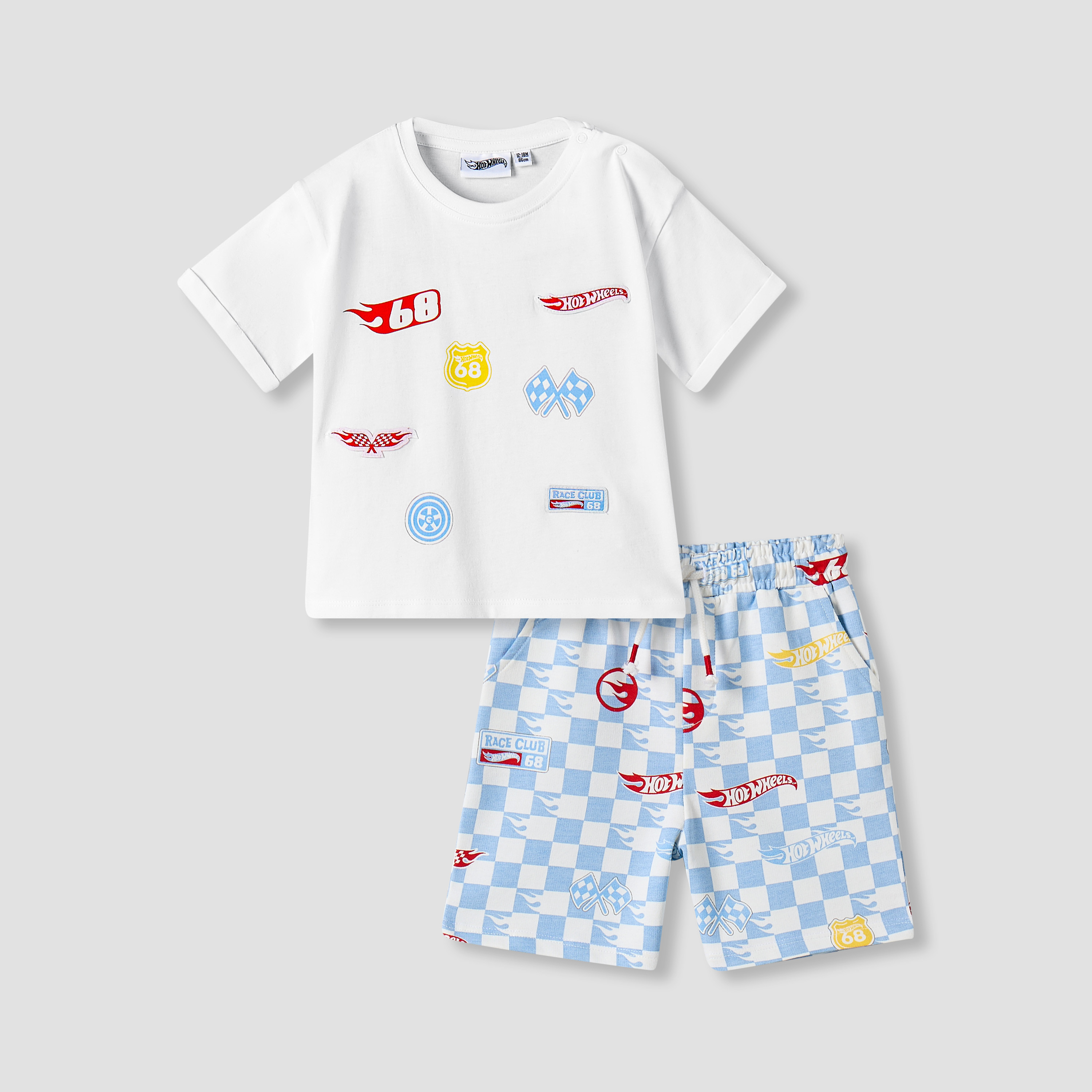 Crew Neck T-shirt and Shorts Set with Hot Wheels Print-baby-boys-clothing-setsandcoords-image-2