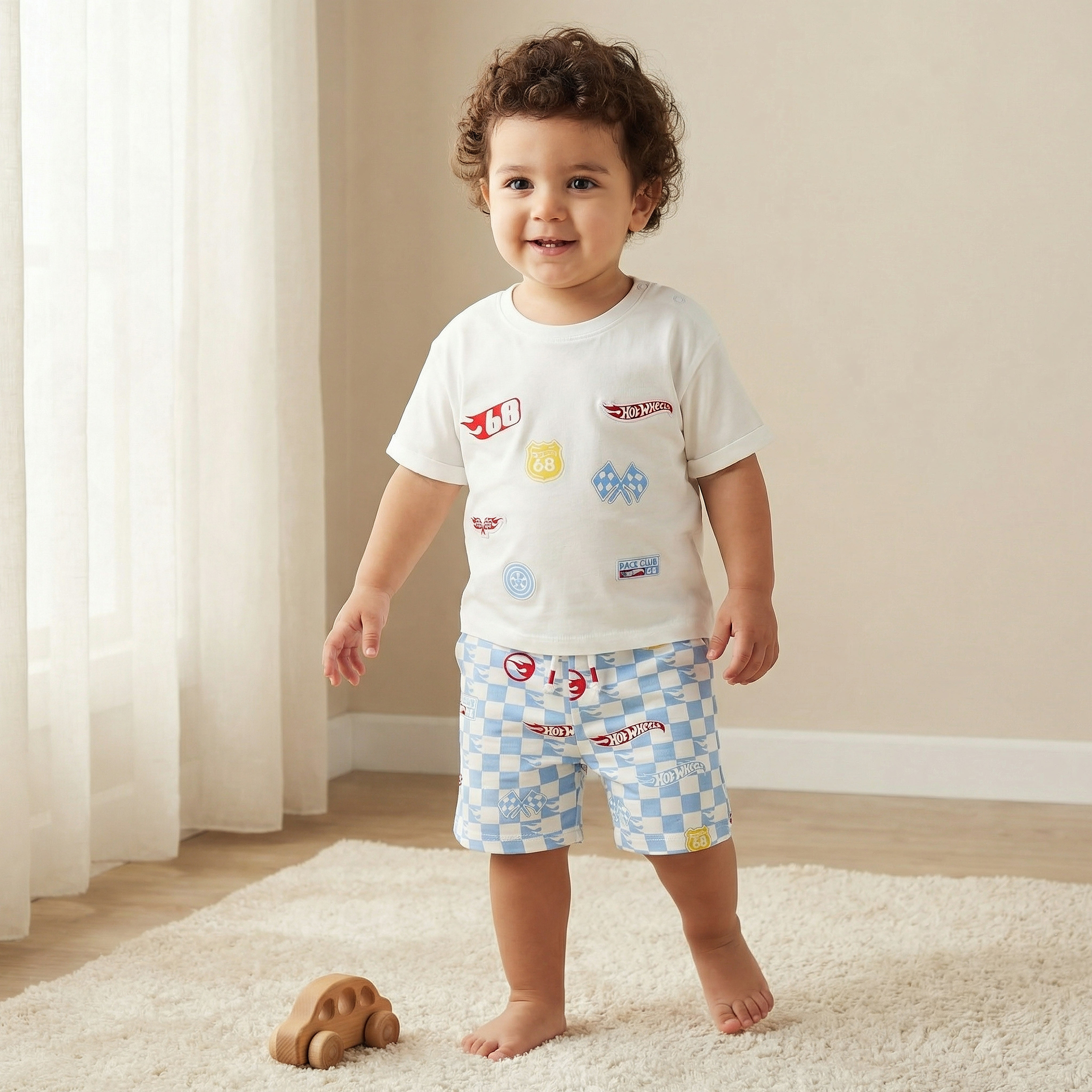 Crew Neck T-shirt and Shorts Set with Hot Wheels Print-baby-boys-clothing-setsandcoords-image-1