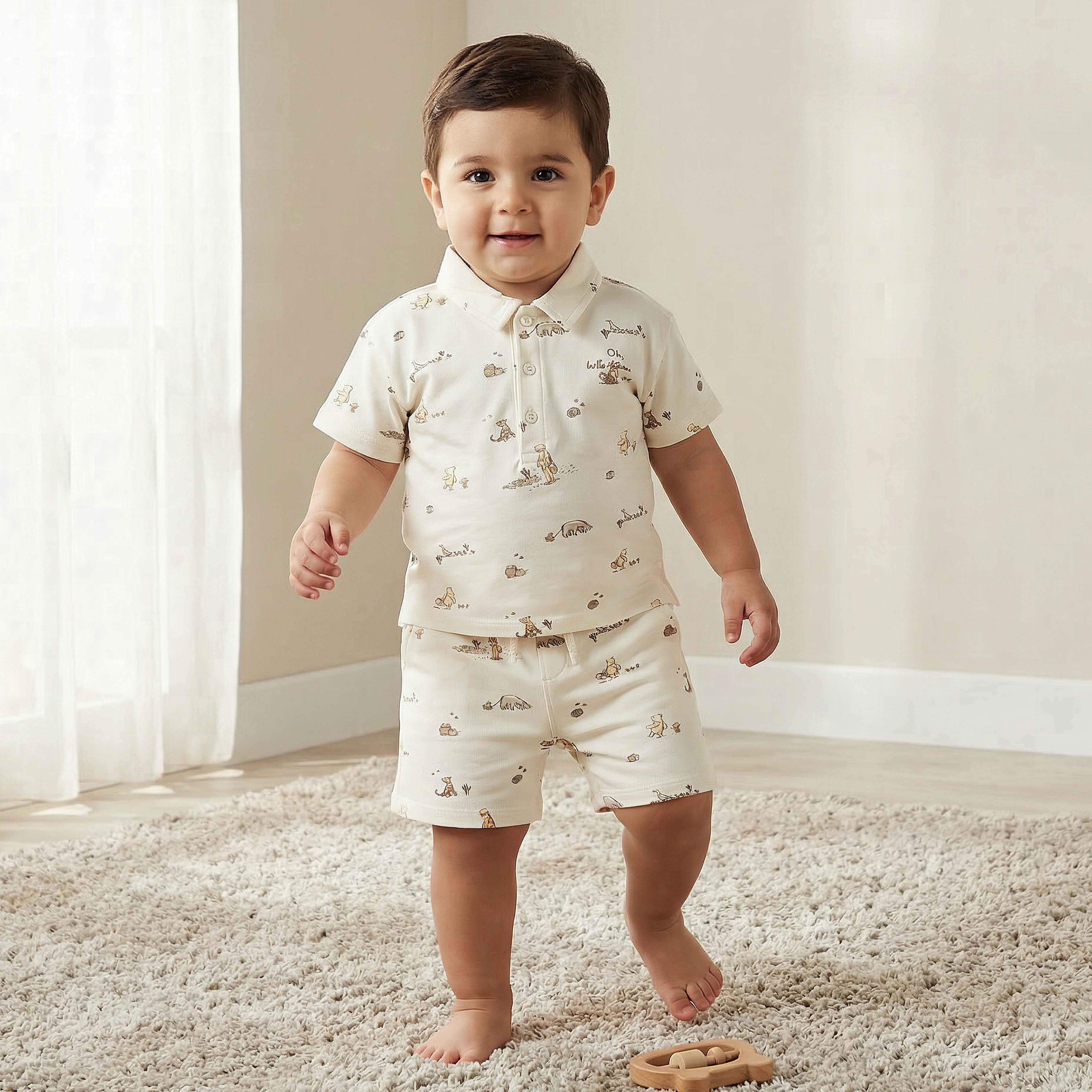 Disney Collared Short Sleeves Polo T-shirt and Shorts Set with Winnie the Pooh Print-baby-boys-clothing-setsandcoords-image-1