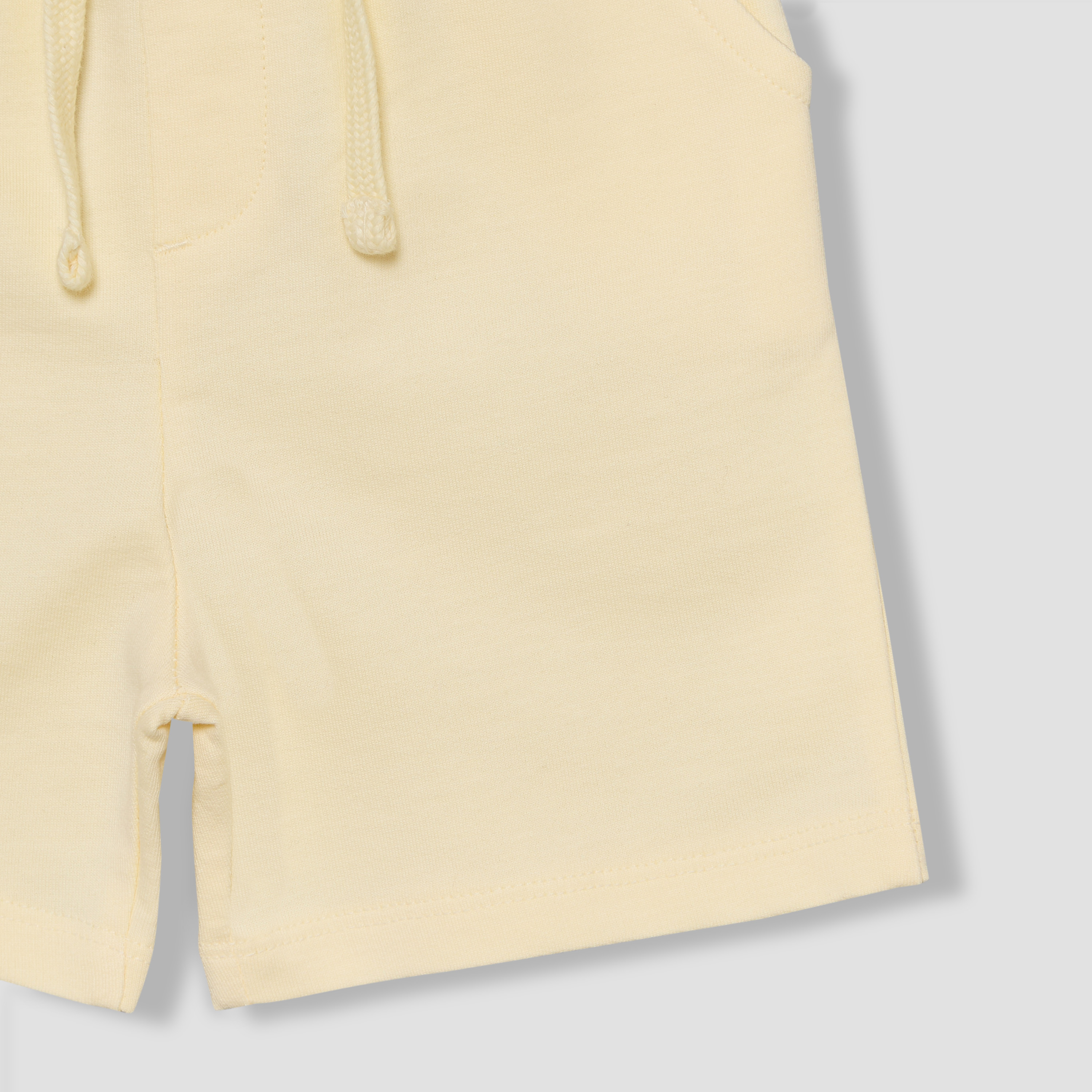 طقم شورت وتيشيرت برقبة ضيقة وأكمام قصيرة وطبعات من مون باج-baby-boys-clothing-setsandcoords-image-10