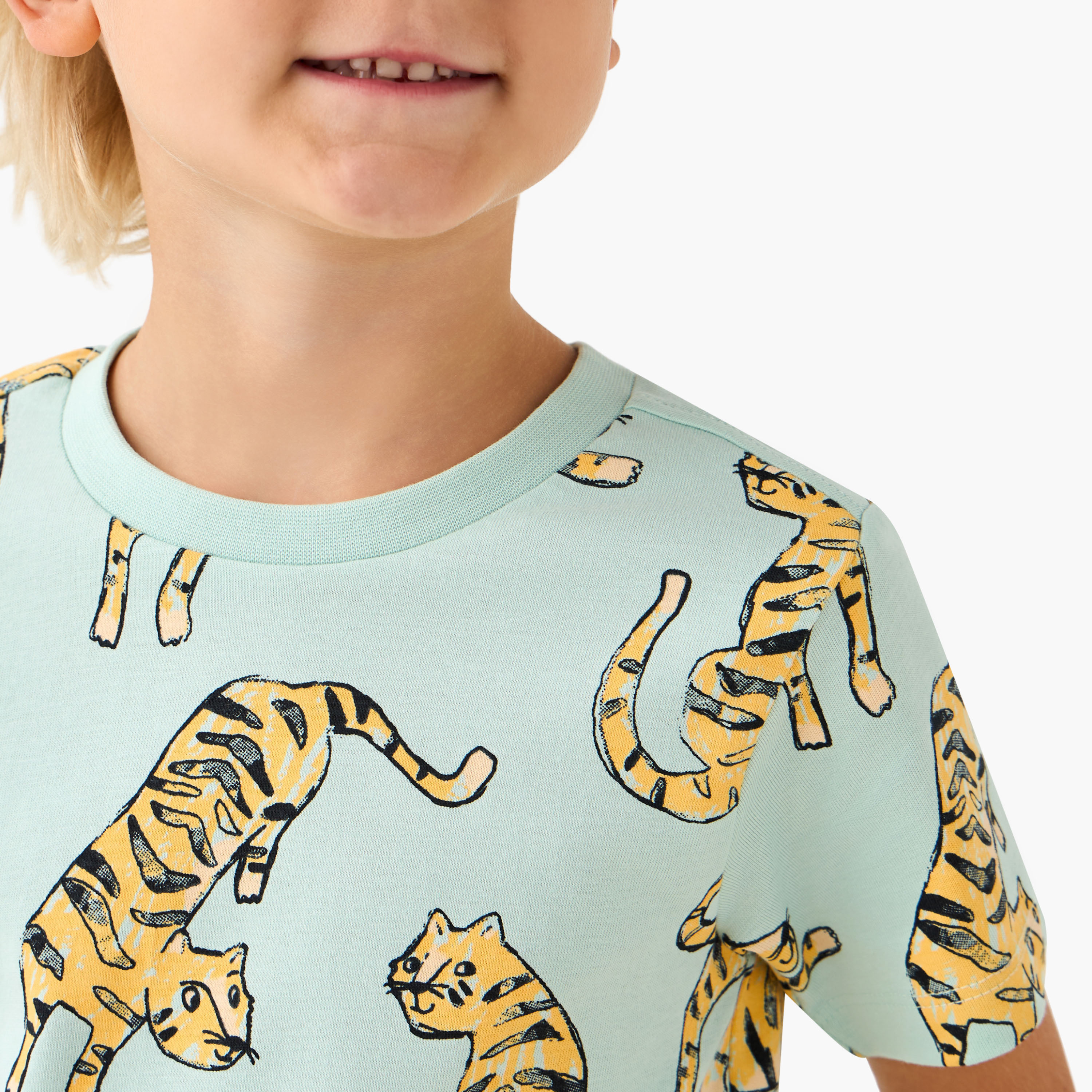 Juniors Crew Neck Short Sleeves T-shirt with Tiger Print-boys-clothing-tshirtsandpolos-image-4