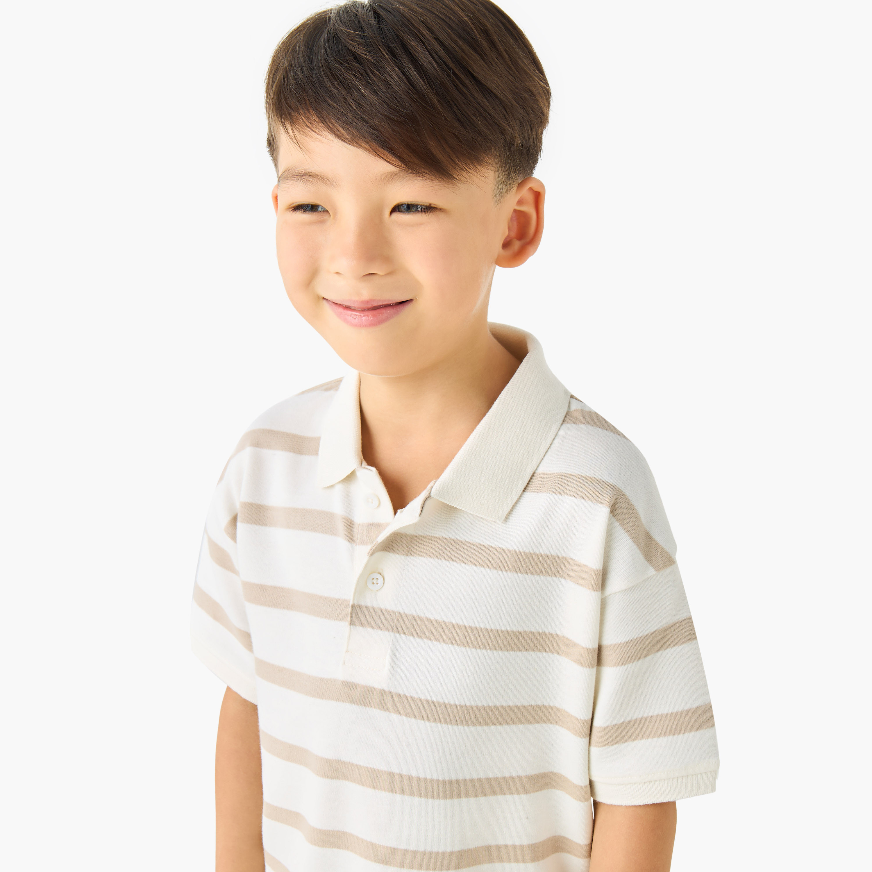 تيشيرت بولو مخطط بياقة عادية وأكمام قصيرة من جونيورز-boys-clothing-tshirtsandpolos-image-2