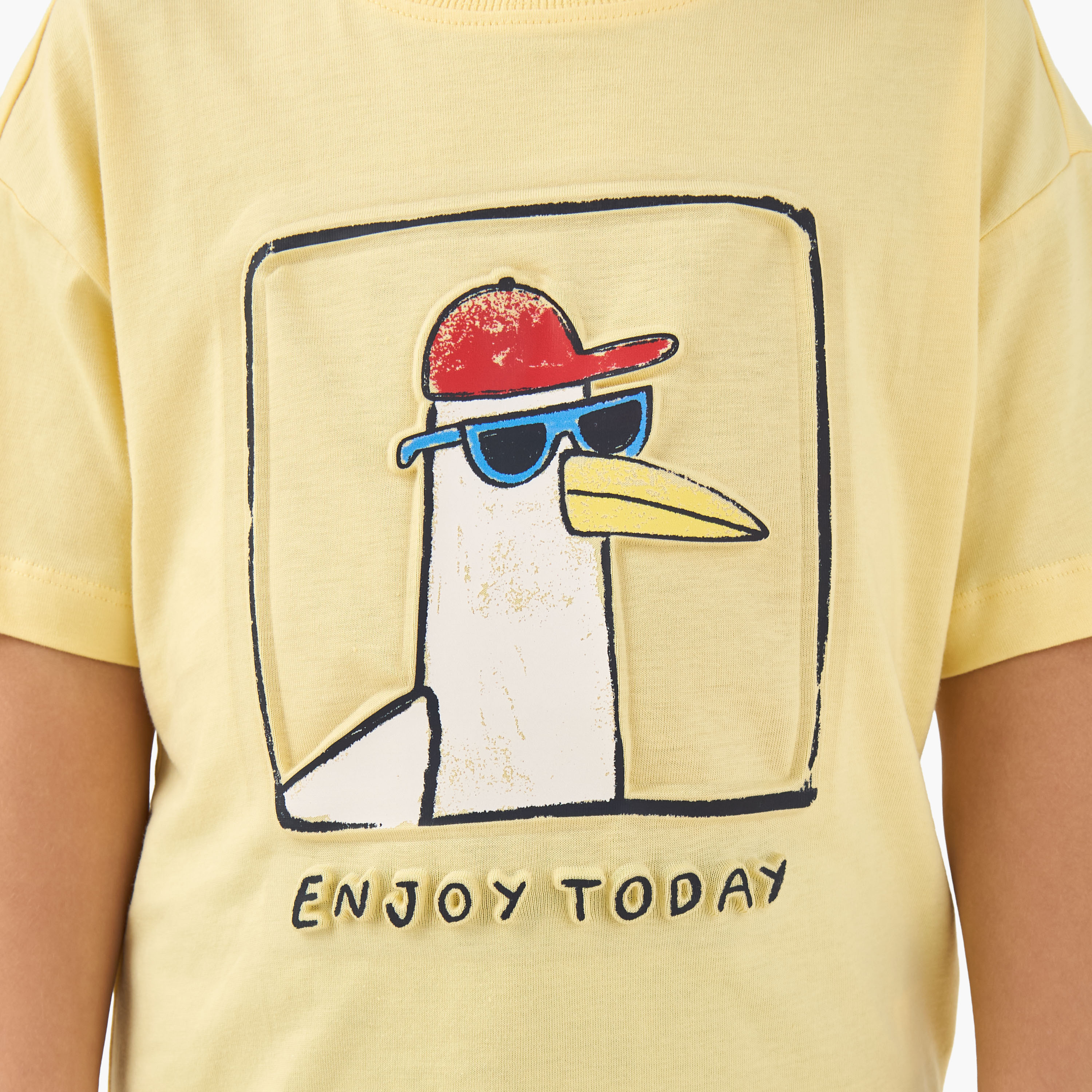 Juniors Crew Neck Short Sleeves T-shirt with Duck Embossed Design-boys-clothing-tshirtsandpolos-image-5