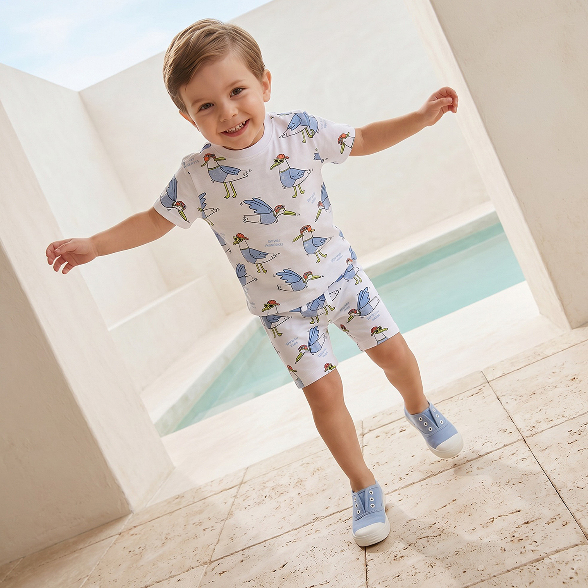 تيشيرت بياقة ضيقة وأكمام قصيرة وطبعات من جونيورز-boys-clothing-tshirtsandpolos-image-2