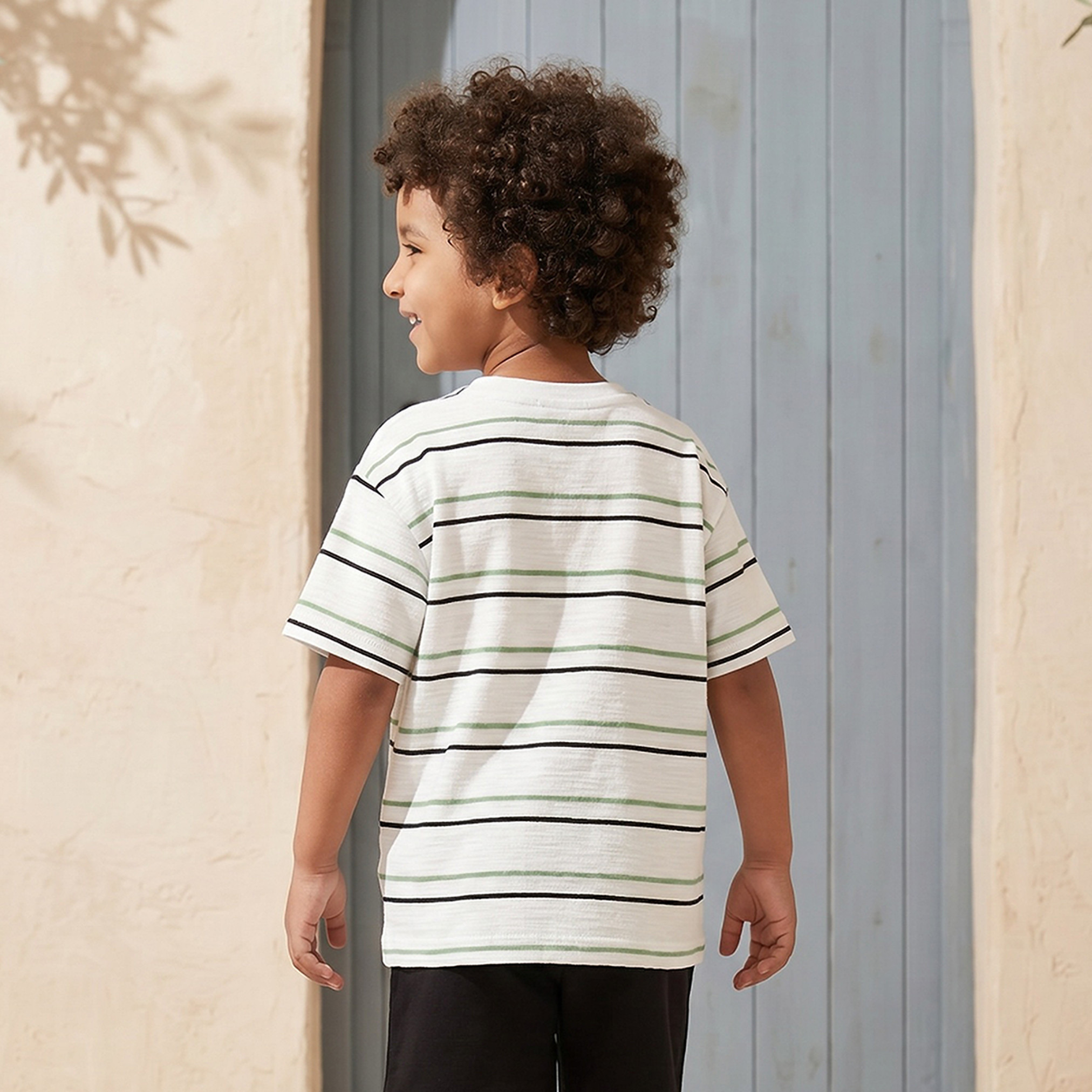 Set of 3 Juniors Crew Neck Short Sleeves T-shirt with Shorts-boys-clothing-setsandcoords-image-6