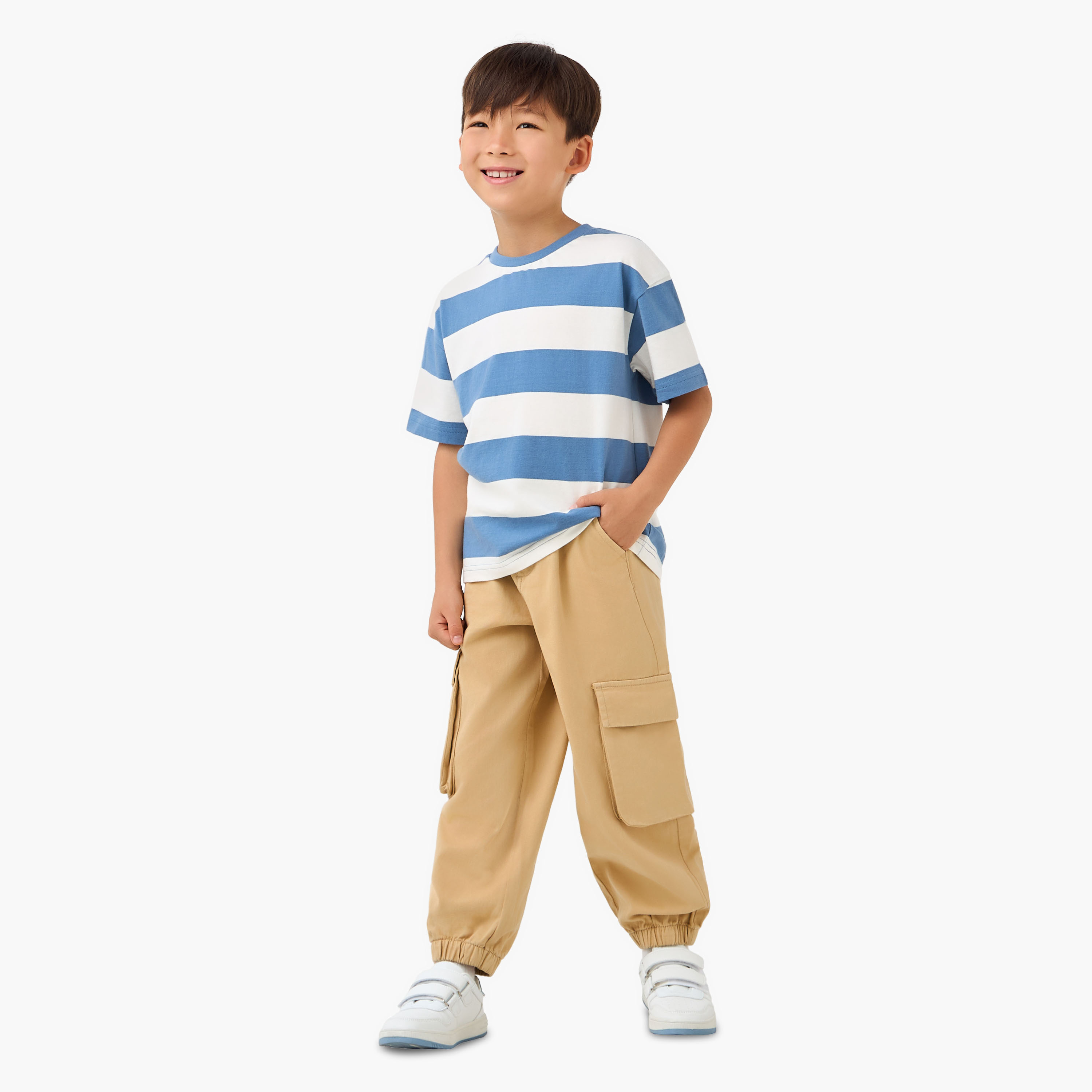 Juniors Elasticated Waist Cargo Joggers-boys-clothing-bottoms-joggersandtrackpants-image-2