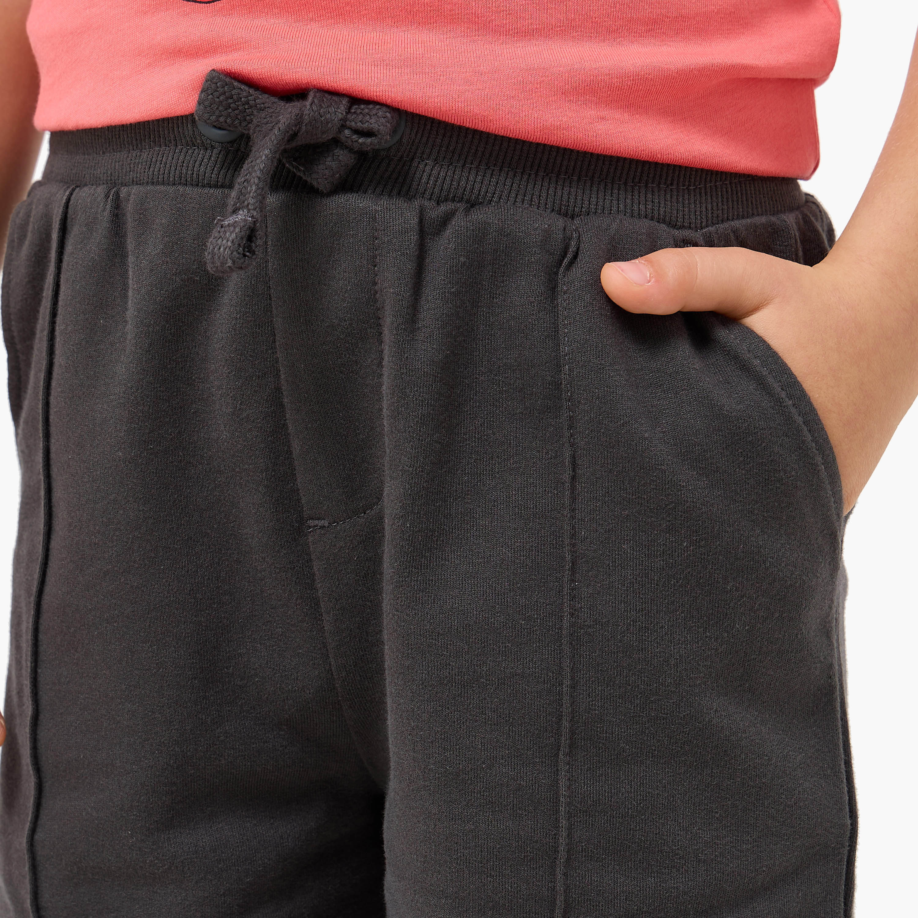شورت برباط للخصر وجيوب من جونيورز-boys-clothing-bottoms-shorts-image-2