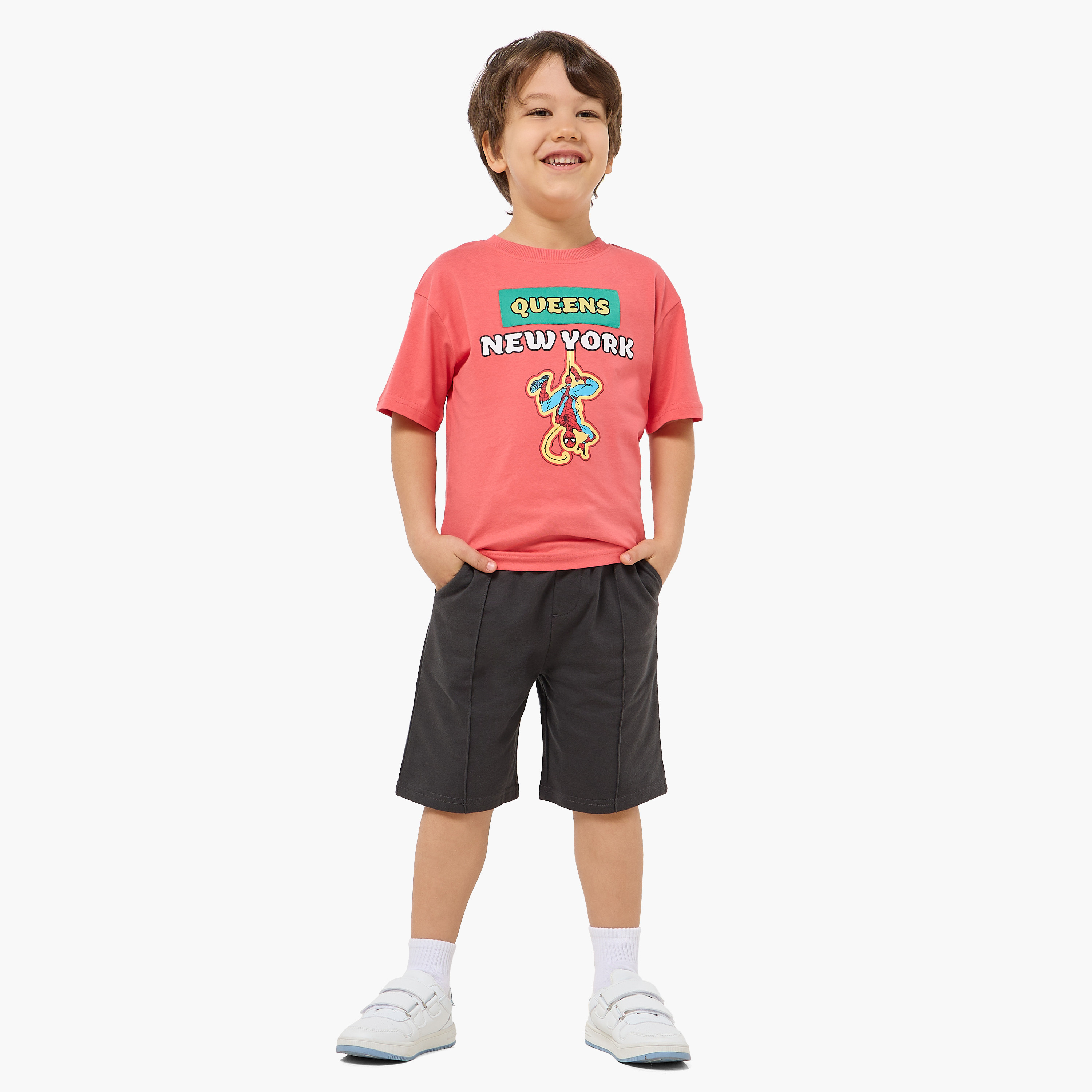 شورت برباط للخصر وجيوب من جونيورز-boys-clothing-bottoms-shorts-image-1