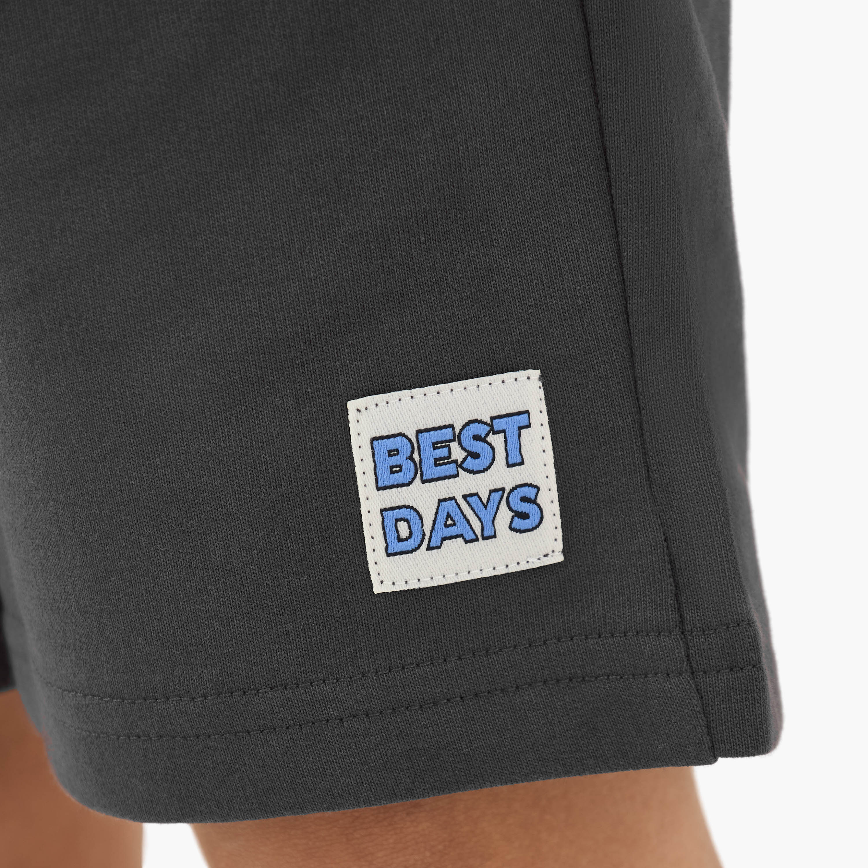 شورت بخصر مطاطي وجيوب من جونيورز-boys-clothing-bottoms-shorts-image-1