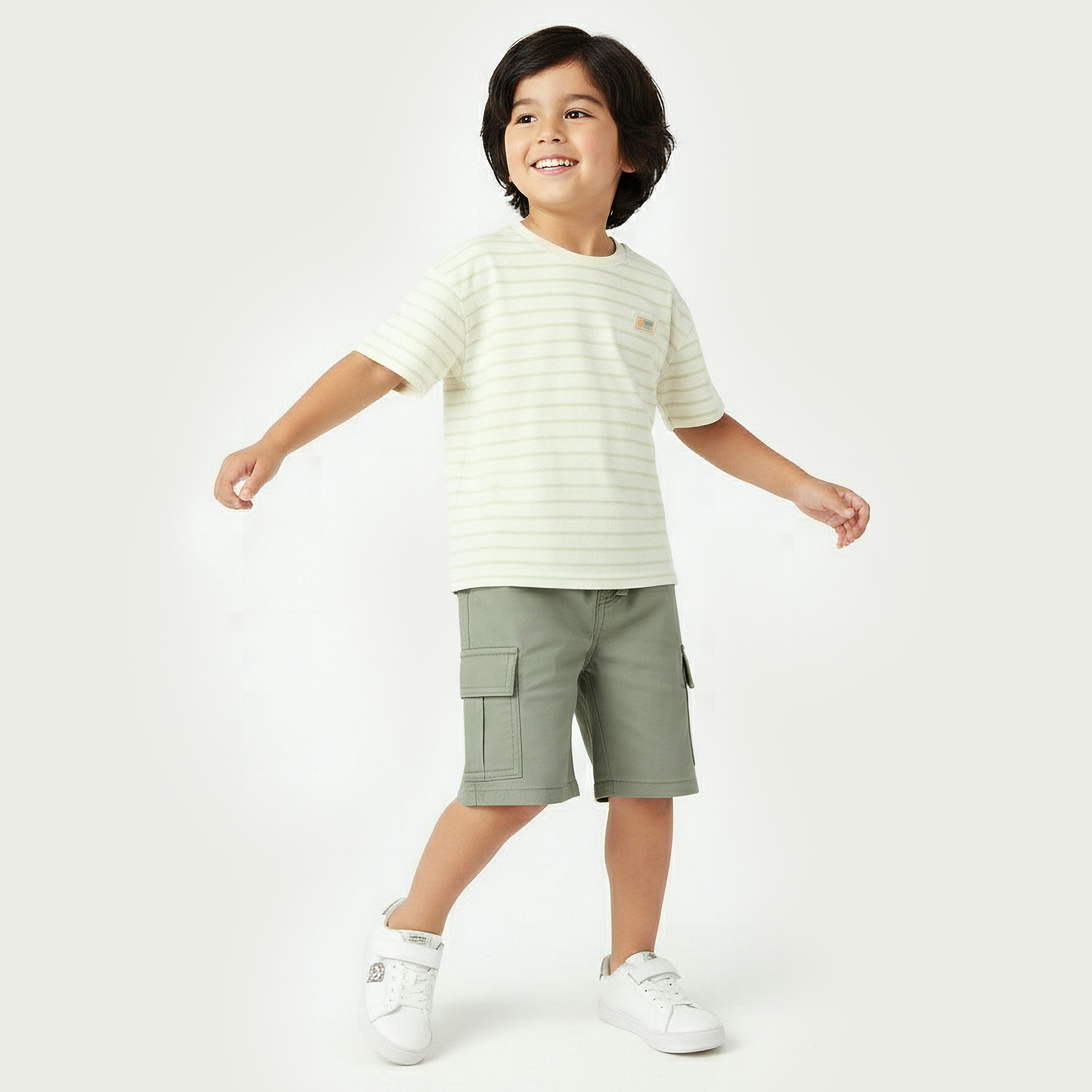 Juniors Knee Length Elasticated Drawstring Waist Cargo Shorts with Pockets-boys-clothing-bottoms-shorts-image-2