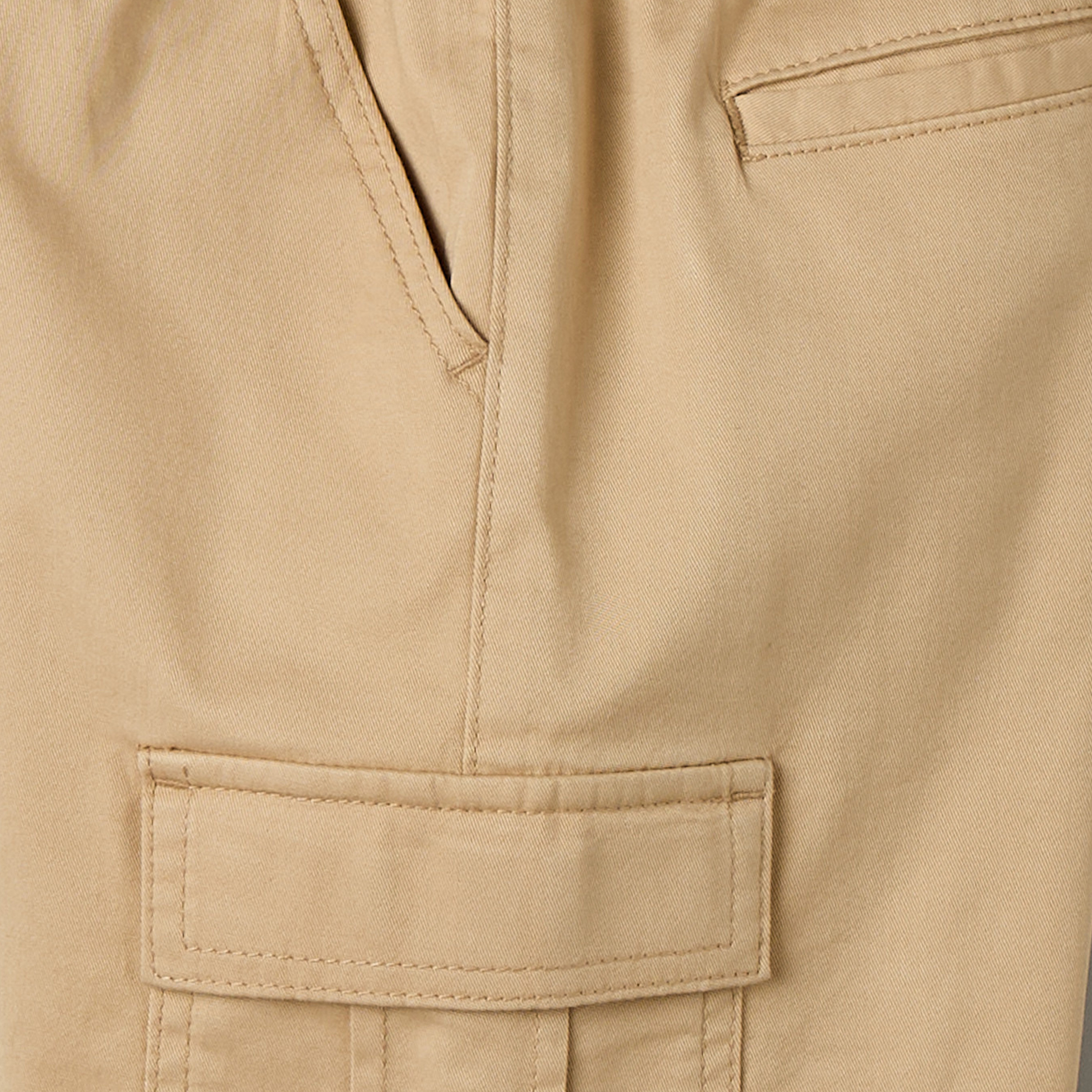 Juniors Knee Length Elasticated Drawstring Waist Cargo Shorts with Pockets-boys-clothing-bottoms-shorts-image-4