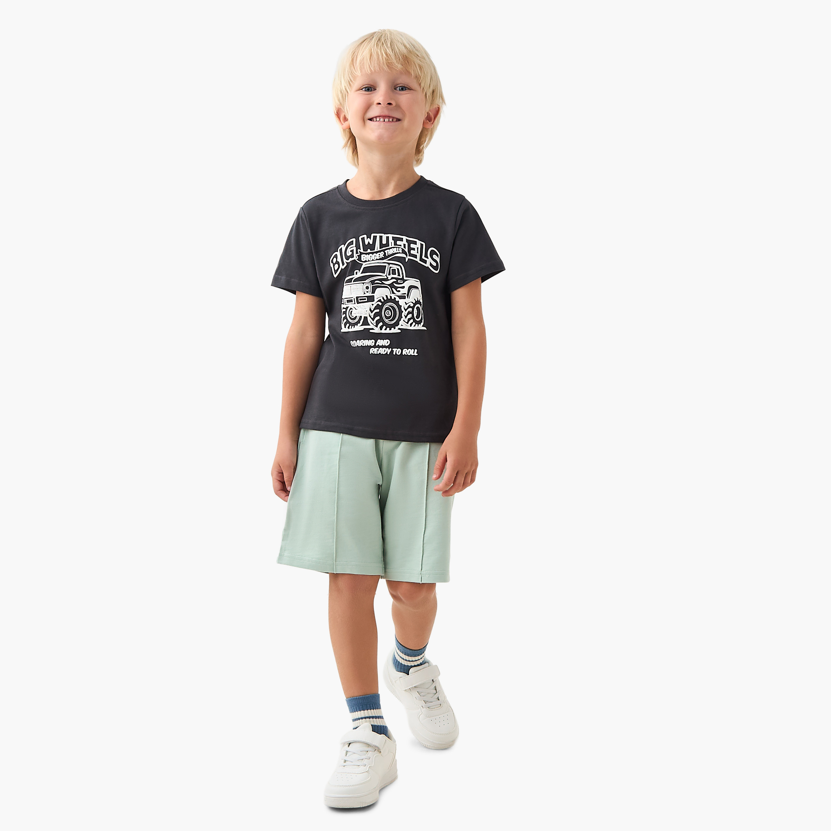 شورت بجيوب وخصر مطاطي برباط من جونيورز-boys-clothing-bottoms-shorts-image-4